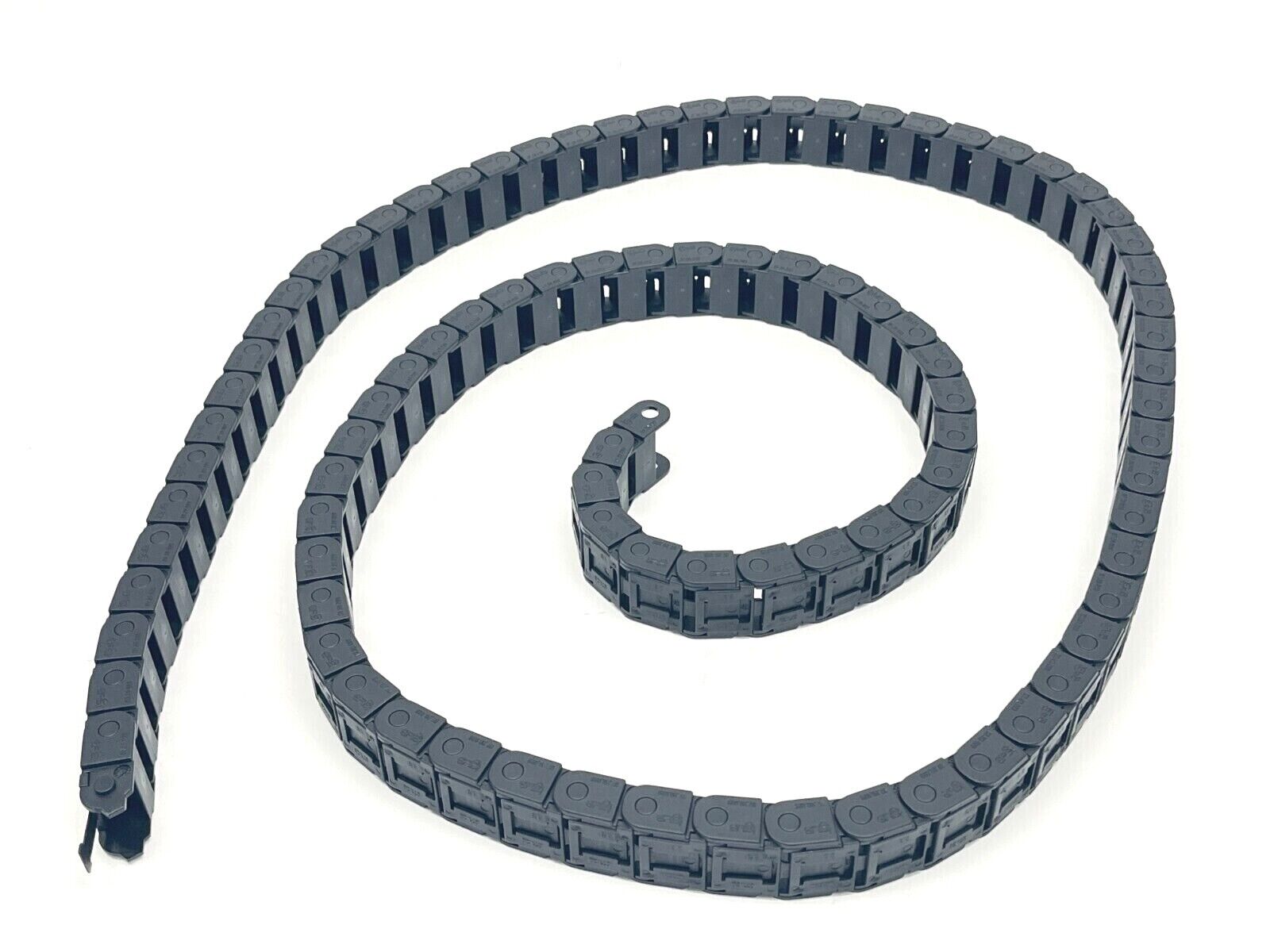 Igus 07-20-028-0 Cable Carrier 1.06" Width Length 73" 92 Links - Maverick Industrial Sales