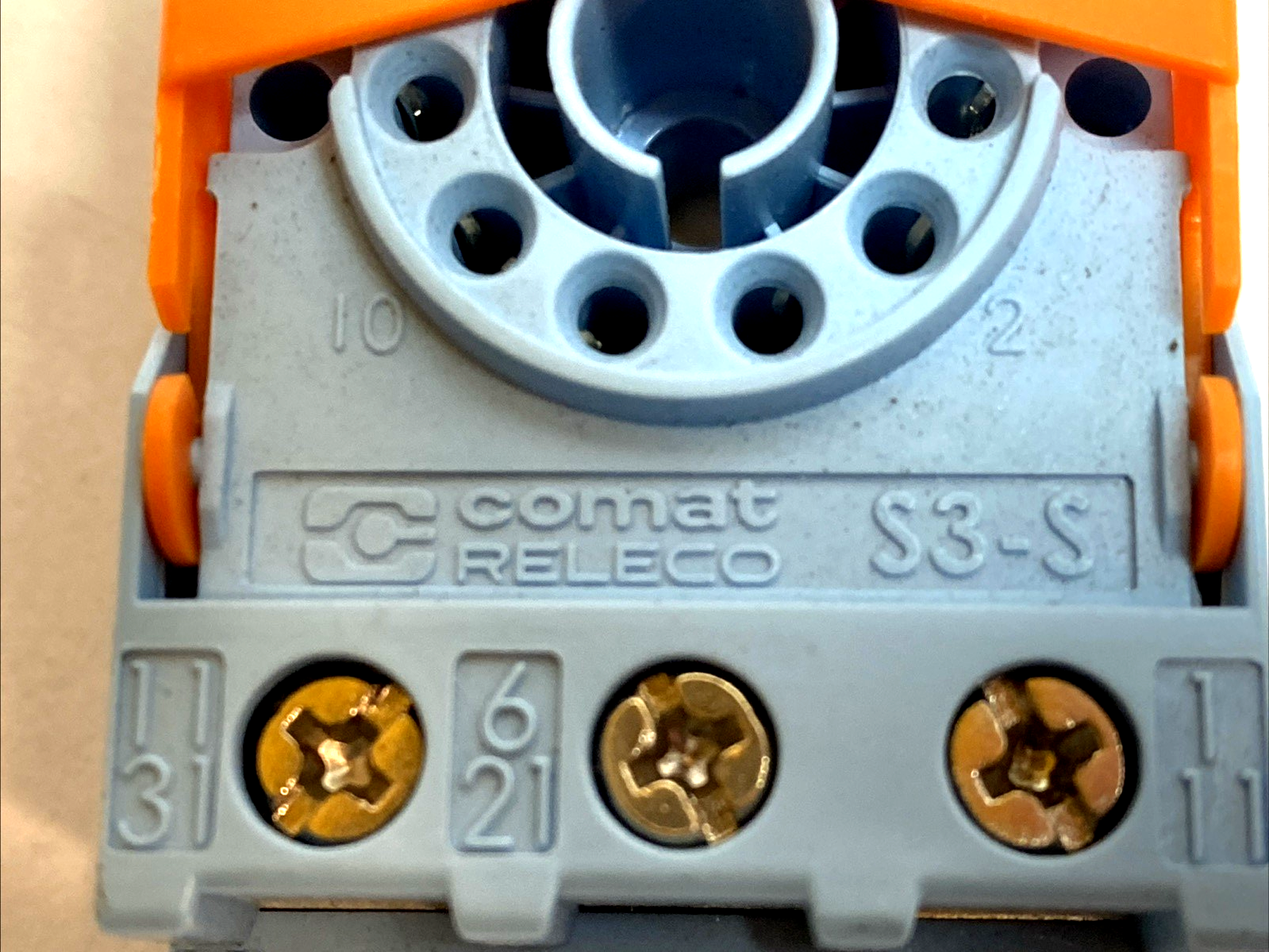 Comat Releco S3-S Relay Socket, 10A 250V DIN Rail Screw Terminal LOT OF 2 - Maverick Industrial Sales