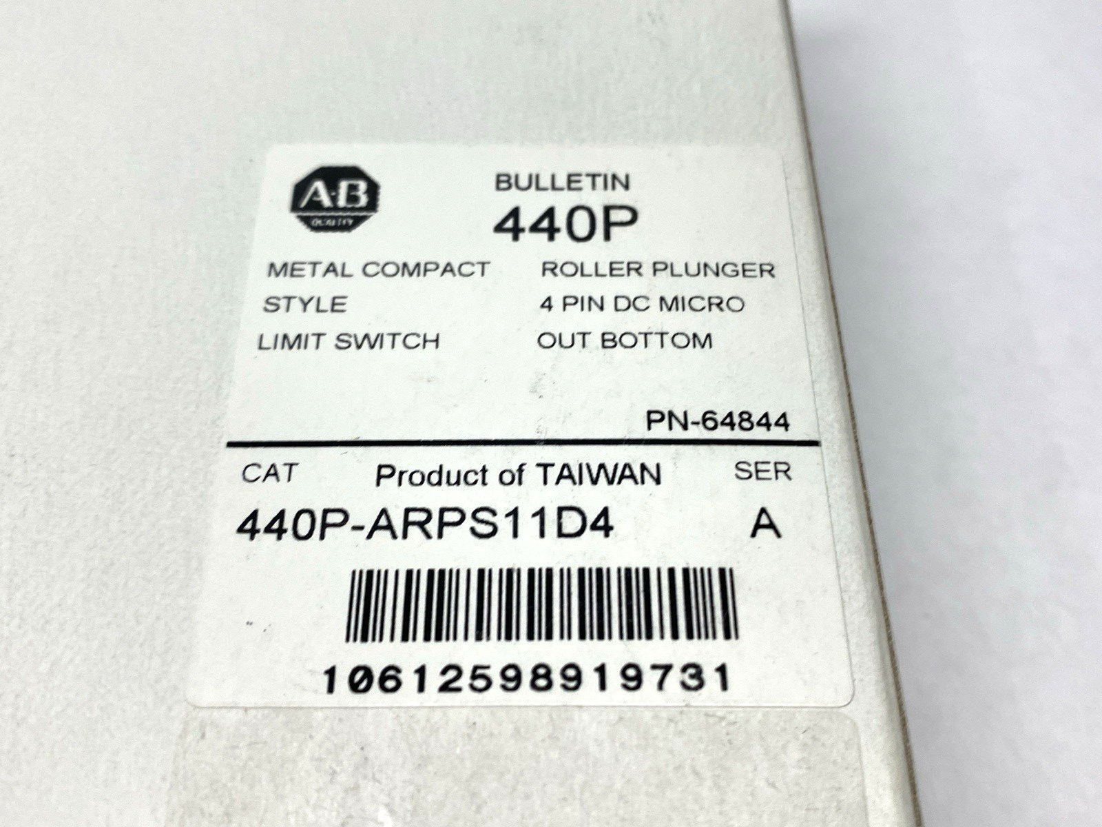 440-ARPS11D4 | Allen Bradley Ser. A Compact Metal Limit Switch 4-Pin - New - Maverick Industrial Sales