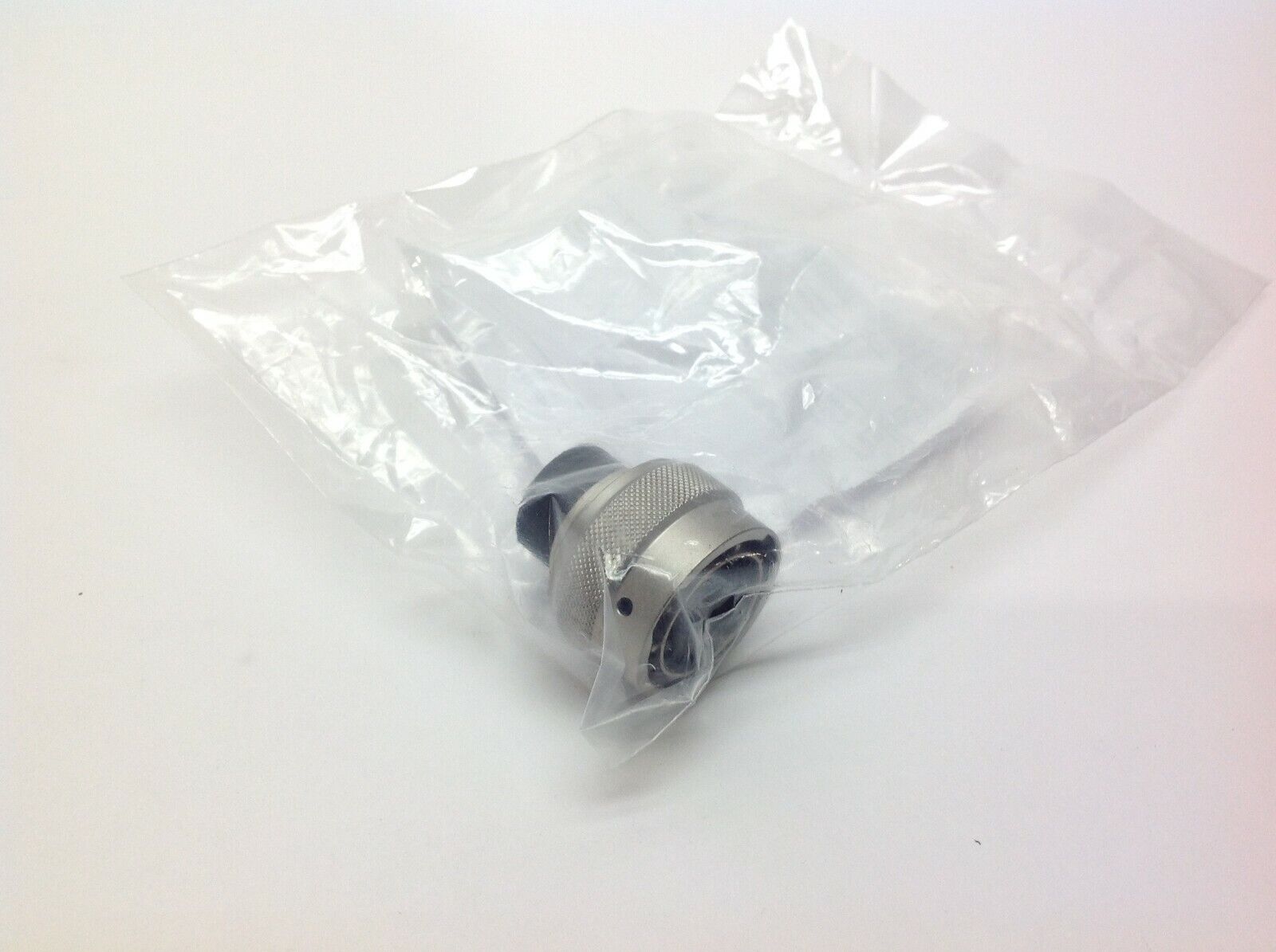 Souriau UT0W616-26PH Circular Connector Plug Size 16 26 Position - Maverick Industrial Sales