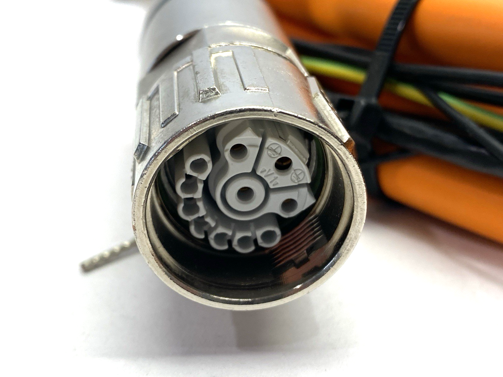 R911379792 | Bosch Rexroth Hybrid Cable 5m RH2-024DBB-NN-008,0 MISSING SCREW - Used - Maverick Industrial Sales