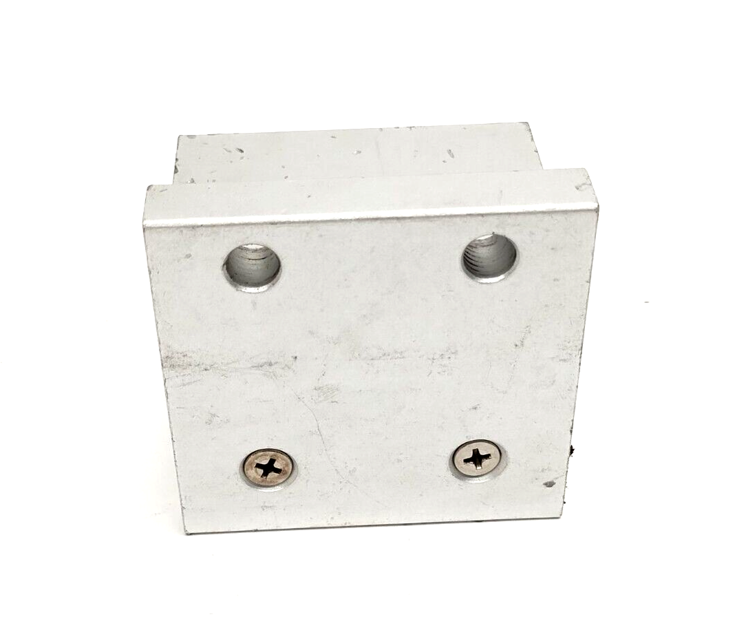 80/20 6815 15 Series 3-Slot Mount Single Flange Standard Linear Bearing - Maverick Industrial Sales