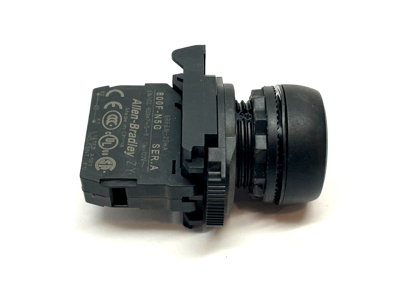 Allen Bradley 800FP-LFA3 Illuminated Pushbutton Green w/ 800F-N5C Ser. A Lamp - Maverick Industrial Sales