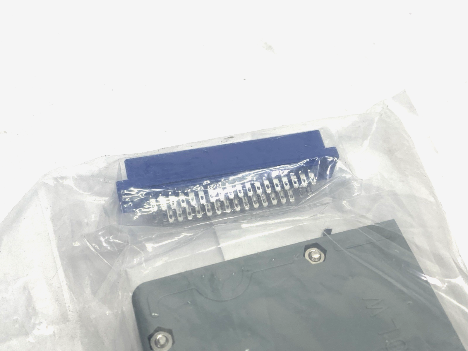 Fanuc YR31763 Honda A63L-0001-0134#16 Connector MR-50LW A05B-2650-J070 LOT OF 2 - Maverick Industrial Sales