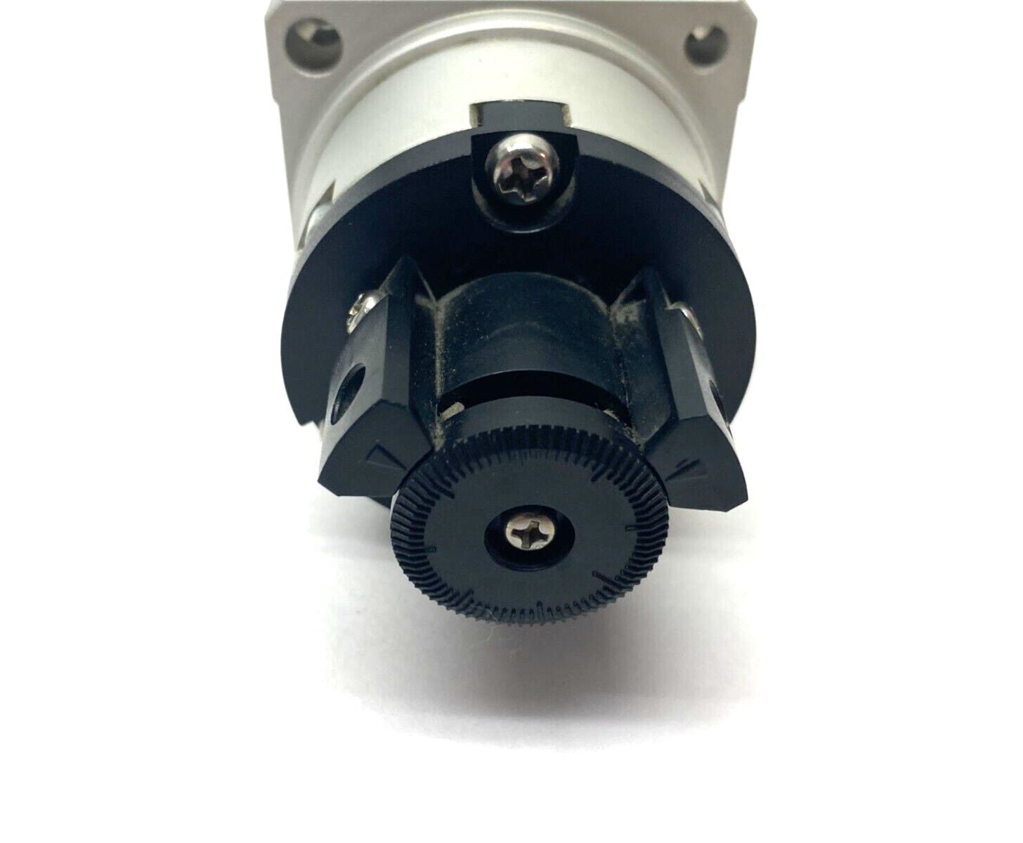 SMC MDSUB20-90D Double Vane Rotary Table Cylinder 90-Degree Size 20 - Maverick Industrial Sales