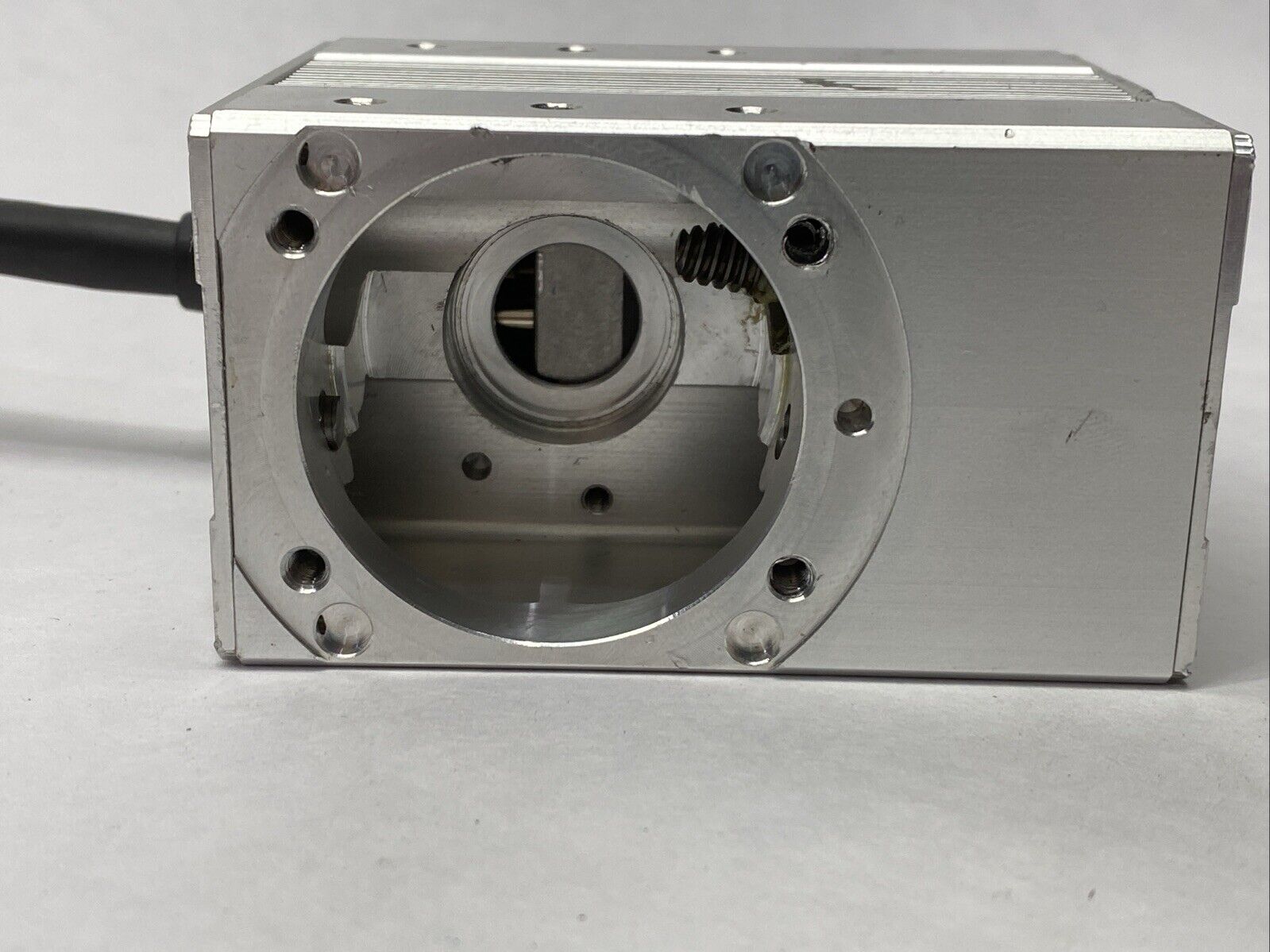 IAI RCP2-RTB-I-28P-30-330-P3-M Rotary Actuator 330 Degree 24VDC - Maverick Industrial Sales