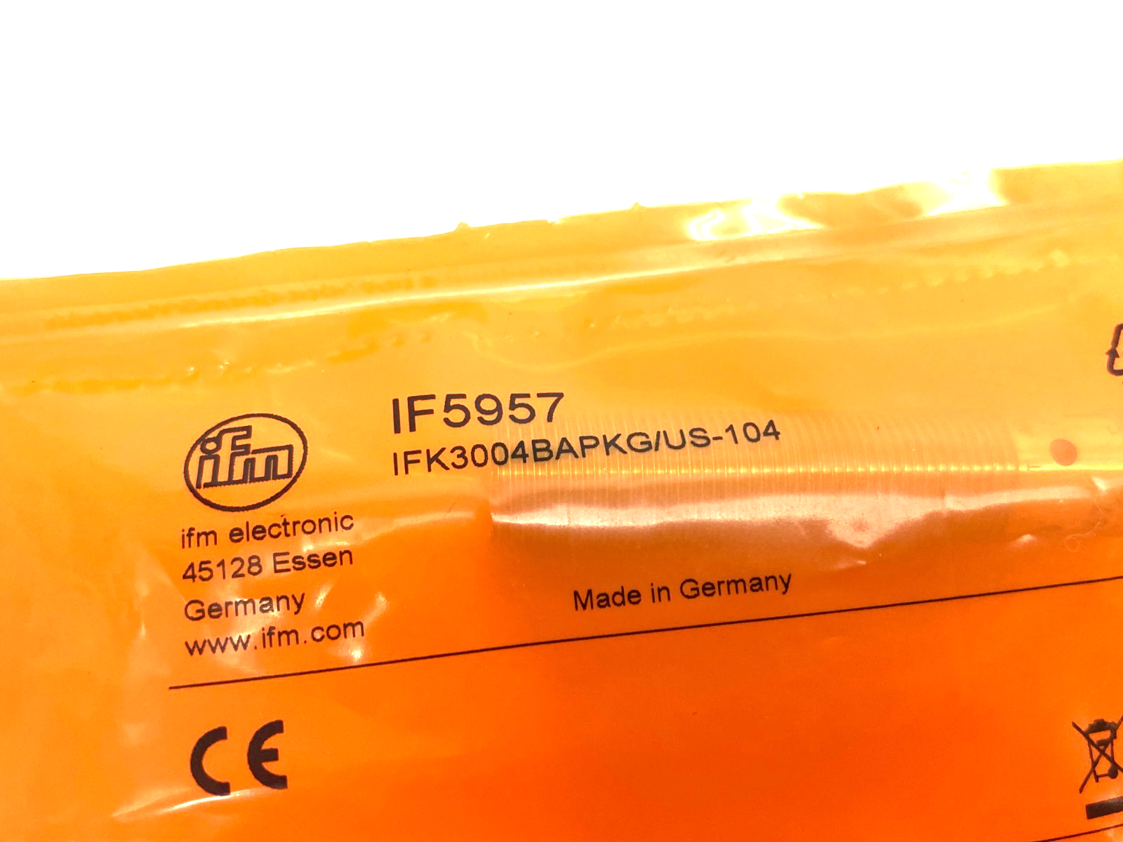 Ifm IF5957 Inductive Sensor Oil/Coolant Proof 4mm Range IFK3004BAPKG/US-104 - Maverick Industrial Sales