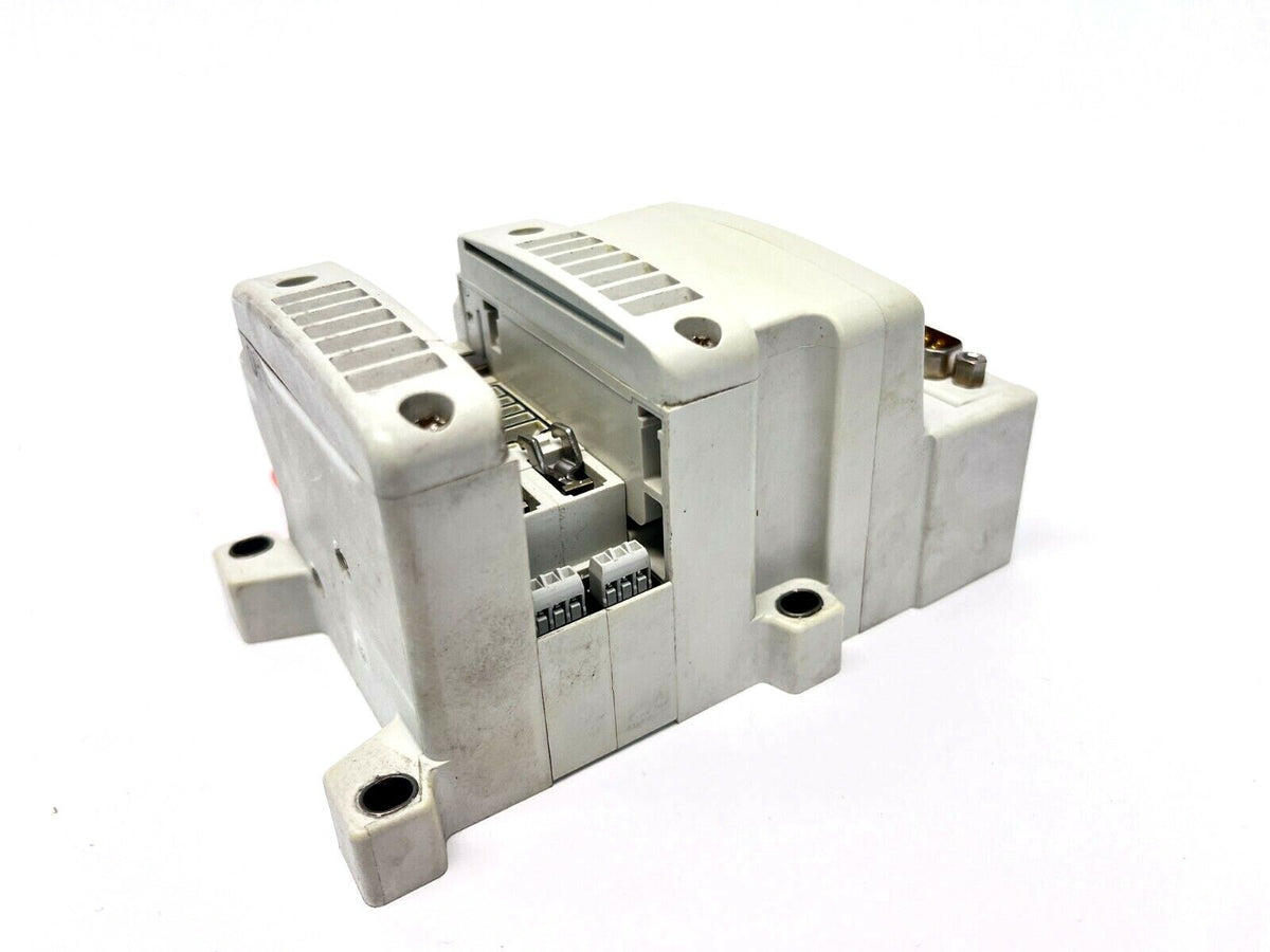 VV5QC11-02N3FD0-S | SMC Pneumatic Manifold Base D-Sub Connector 1000 Series - Used - Maverick Industrial Sales