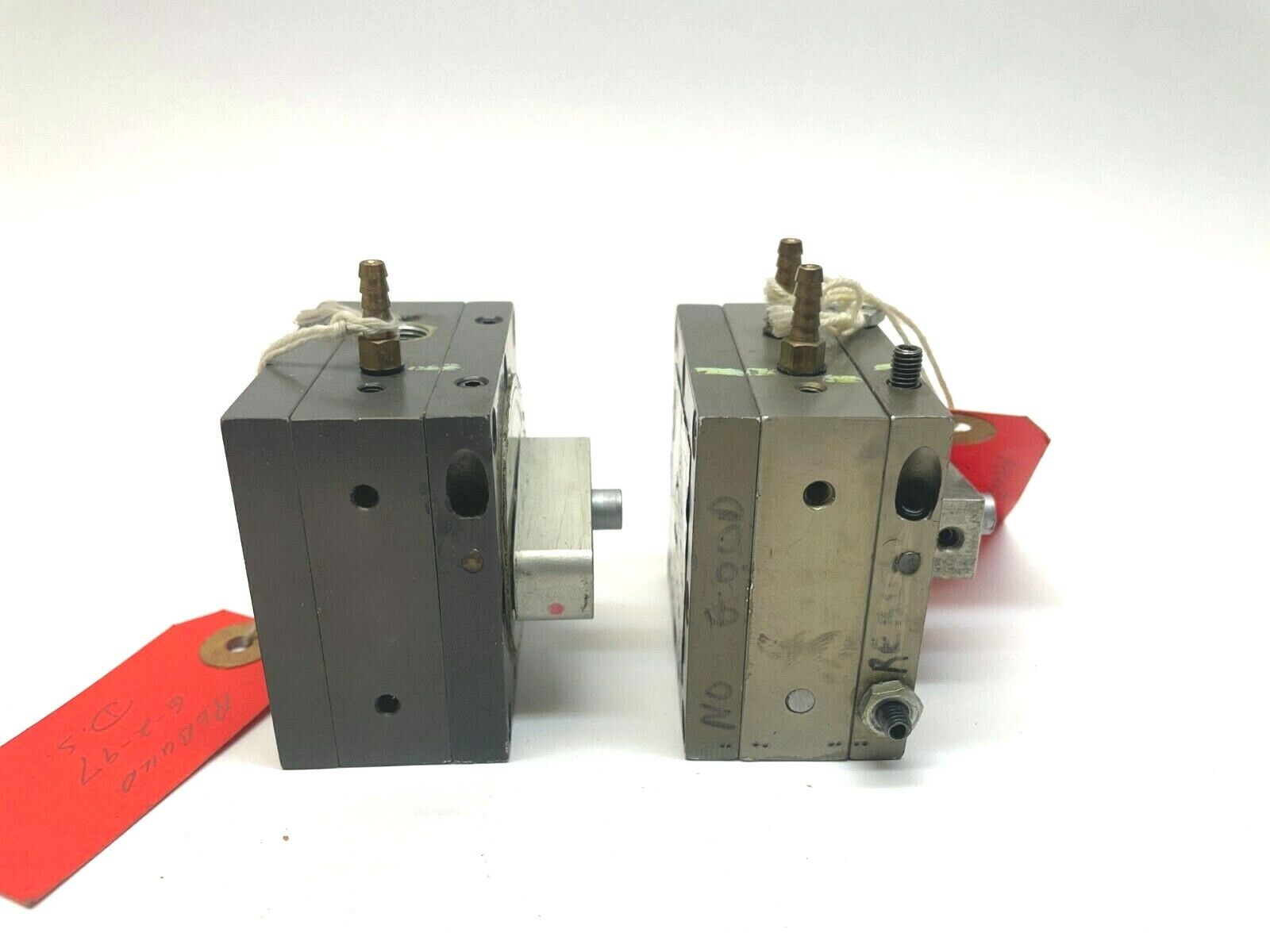 UniPlace RA-2A Rotary Actuator, LOT OF 2 - Maverick Industrial Sales