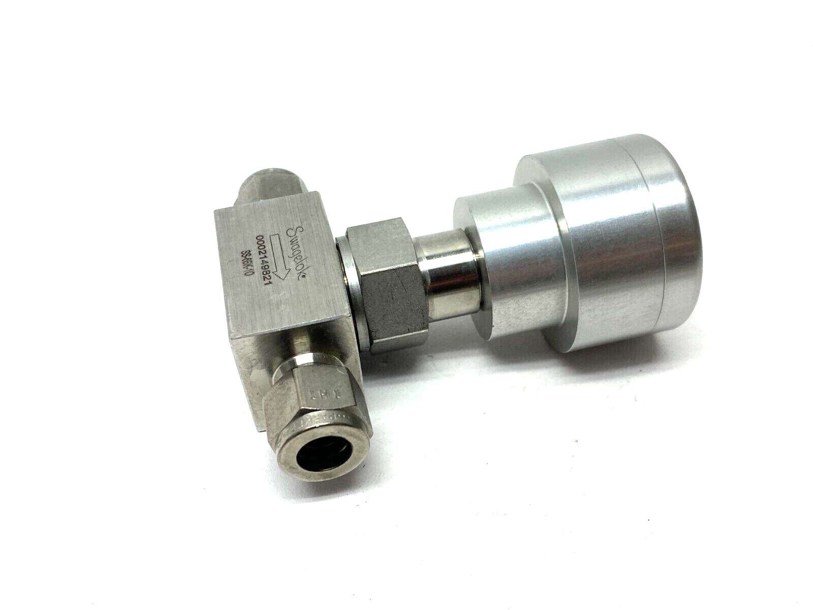 Swagelok SS-6BK-1O Stainless Steel Gasketed Bellows Valve - Maverick Industrial Sales