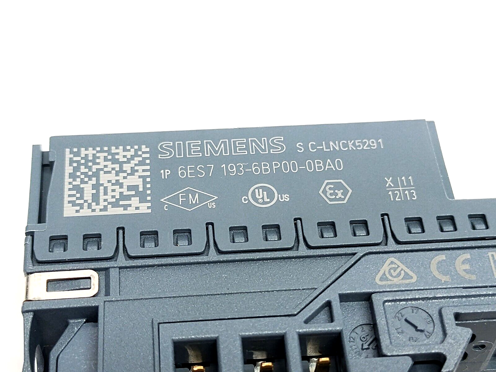 Siemens 6ES7193-6BP00-0BA0 SIMATIC ET 200SP Base Unit BU15-P16+A0+2B - Maverick Industrial Sales