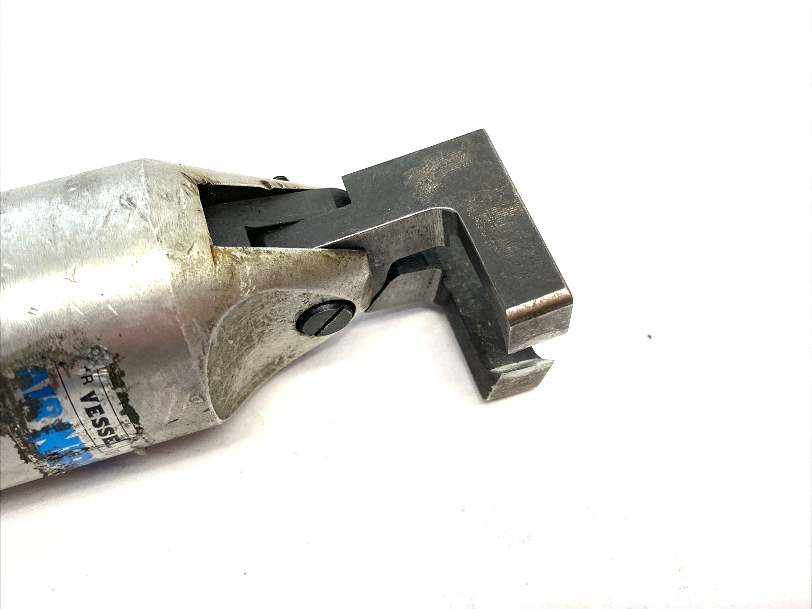 Vessel GT-NR20 Hand Held Air Nipper w/ N20AK Special Blades - Maverick Industrial Sales