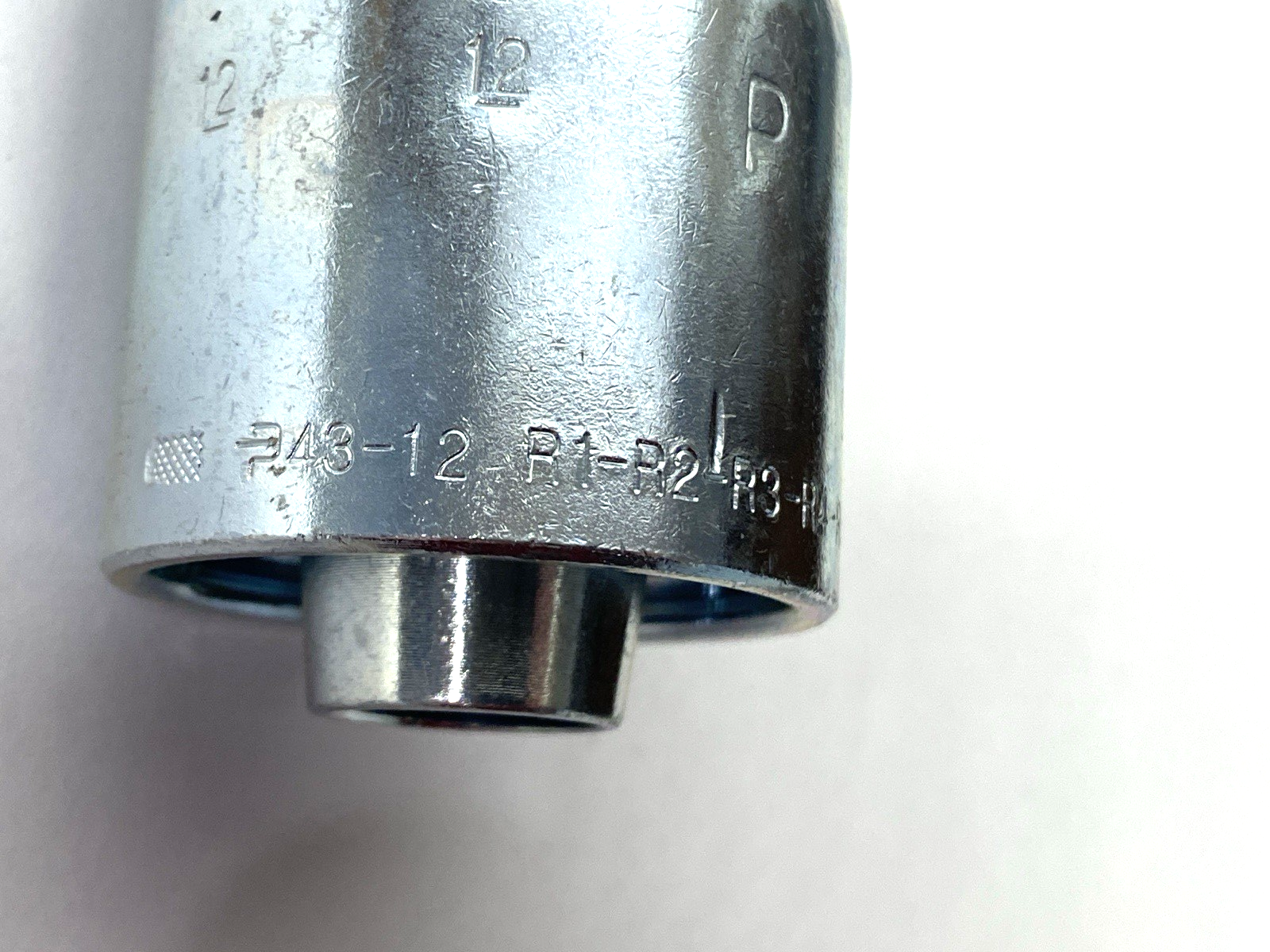 1FU43-12-12 | Parker Crimp Style Hydraulic Hose Fitting 3/4" Port 3/4" Hose I.D. - New – Open box - Maverick Industrial Sales
