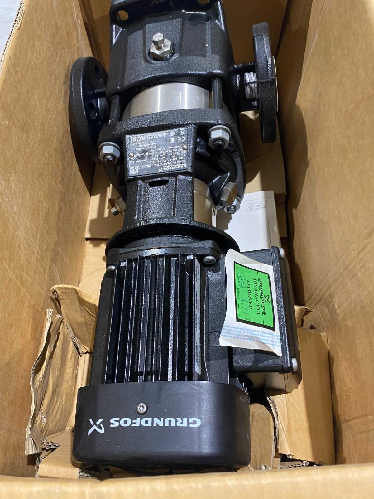 Grundfos CR3-5 A-FGJ-A-E-HQQE Multistage Vertical Vacuum Pump 3-Ph 97772362 - Maverick Industrial Sales