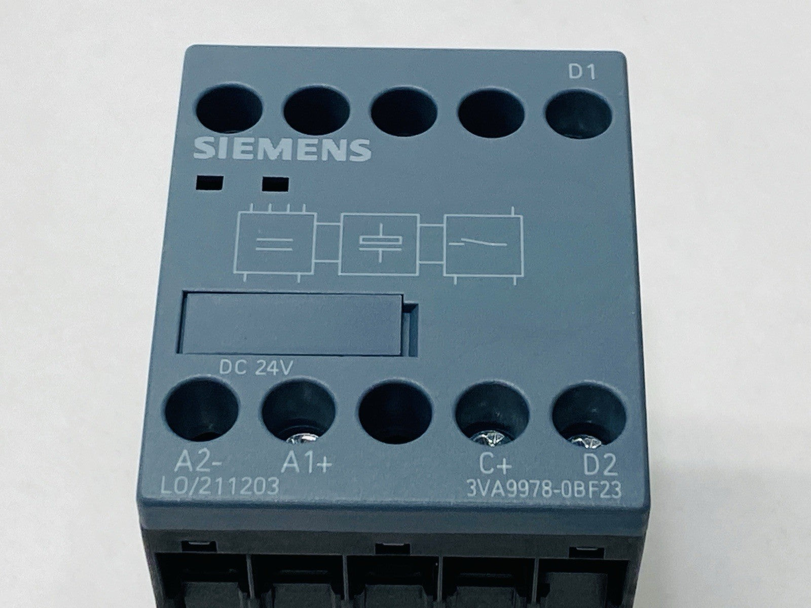 Siemens 3VA9978-0BF23 Fixed Time Delay Device 24VDC - Maverick Industrial Sales