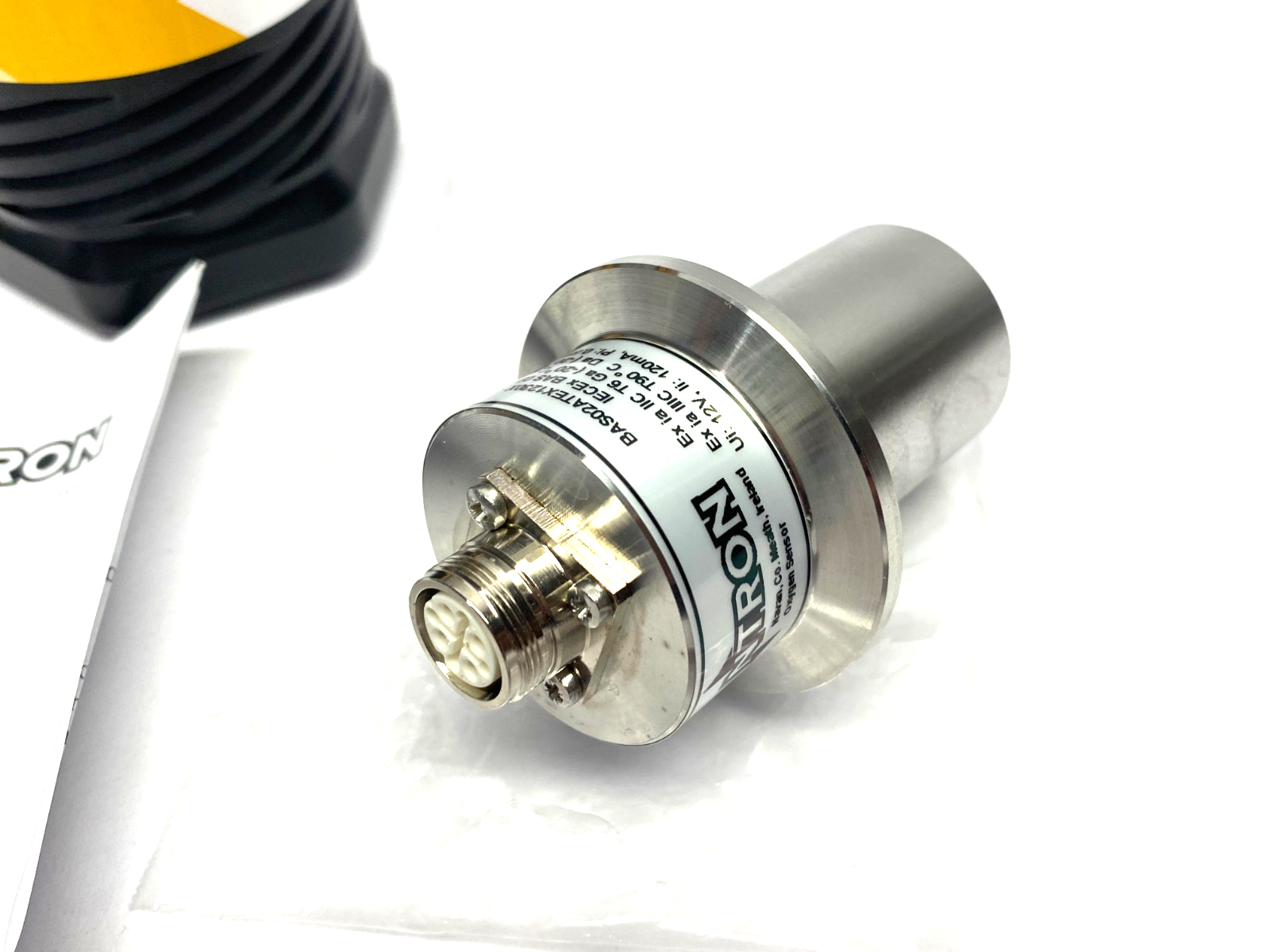 06-610 | NTron Oxygen Sensor for Gas Measurement Analyser - New – Open box - Maverick Industrial Sales