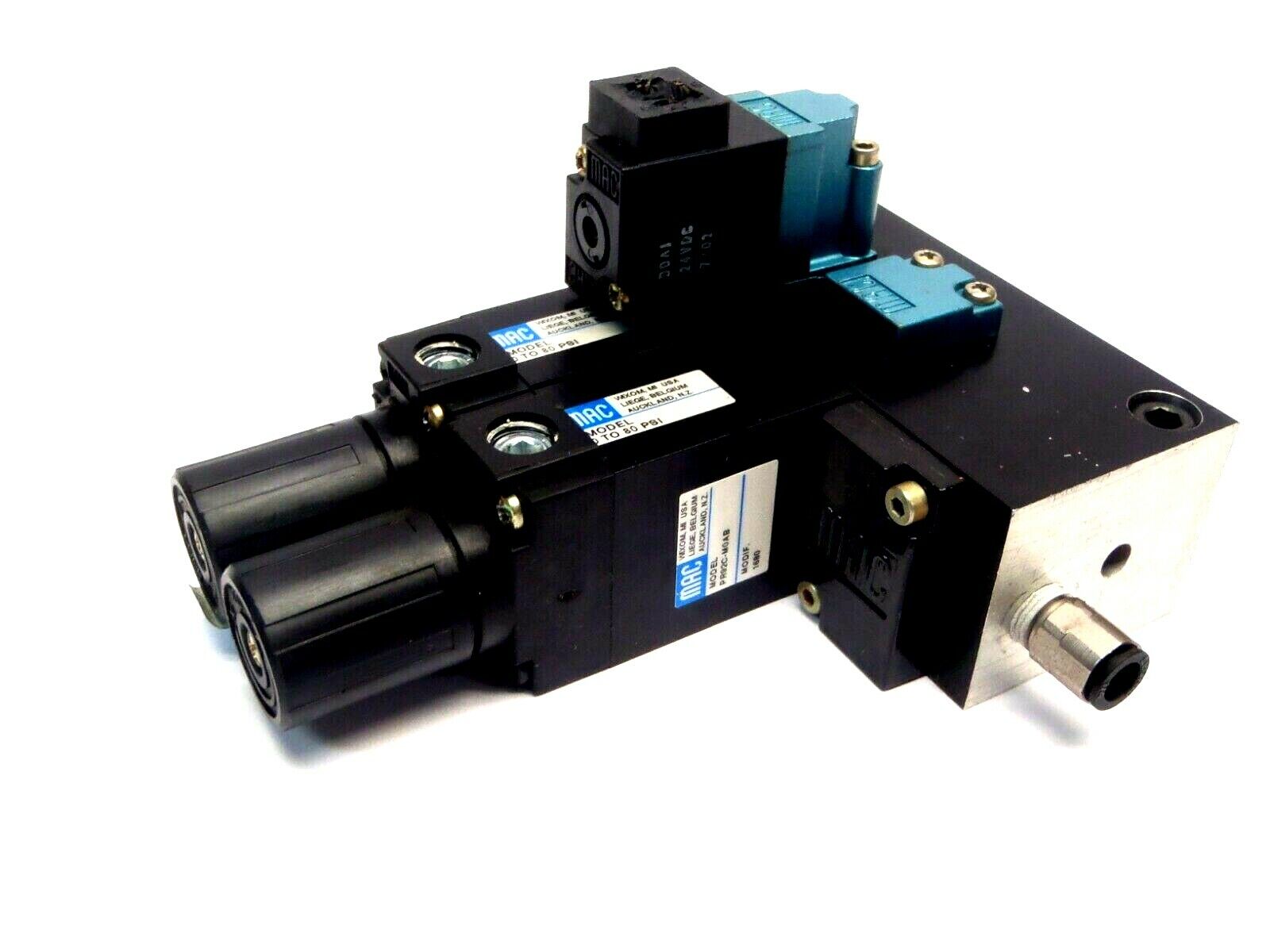 Mac Valves PR92C-M0AB (2) & 35A-B00-DDAJ-1KD Solenoid Valve On Manifold Block - Maverick Industrial Sales