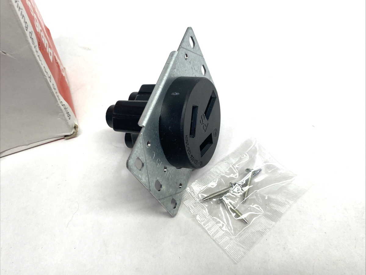 Pass & Seymour Legrand 3890 Straight Blade Range Receptacle 50A 125/250V - Maverick Industrial Sales