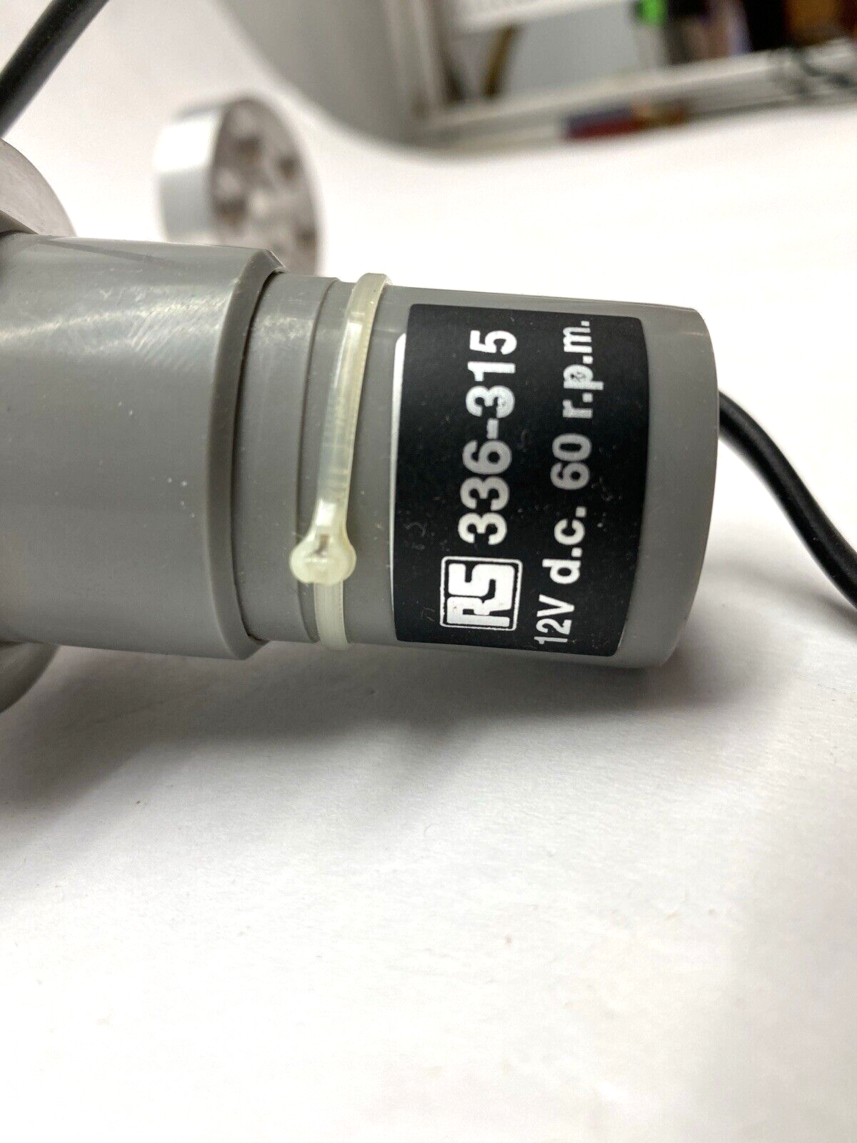 Hitachi S-3500N Electron Microscope Adjustment Motor - Maverick Industrial Sales