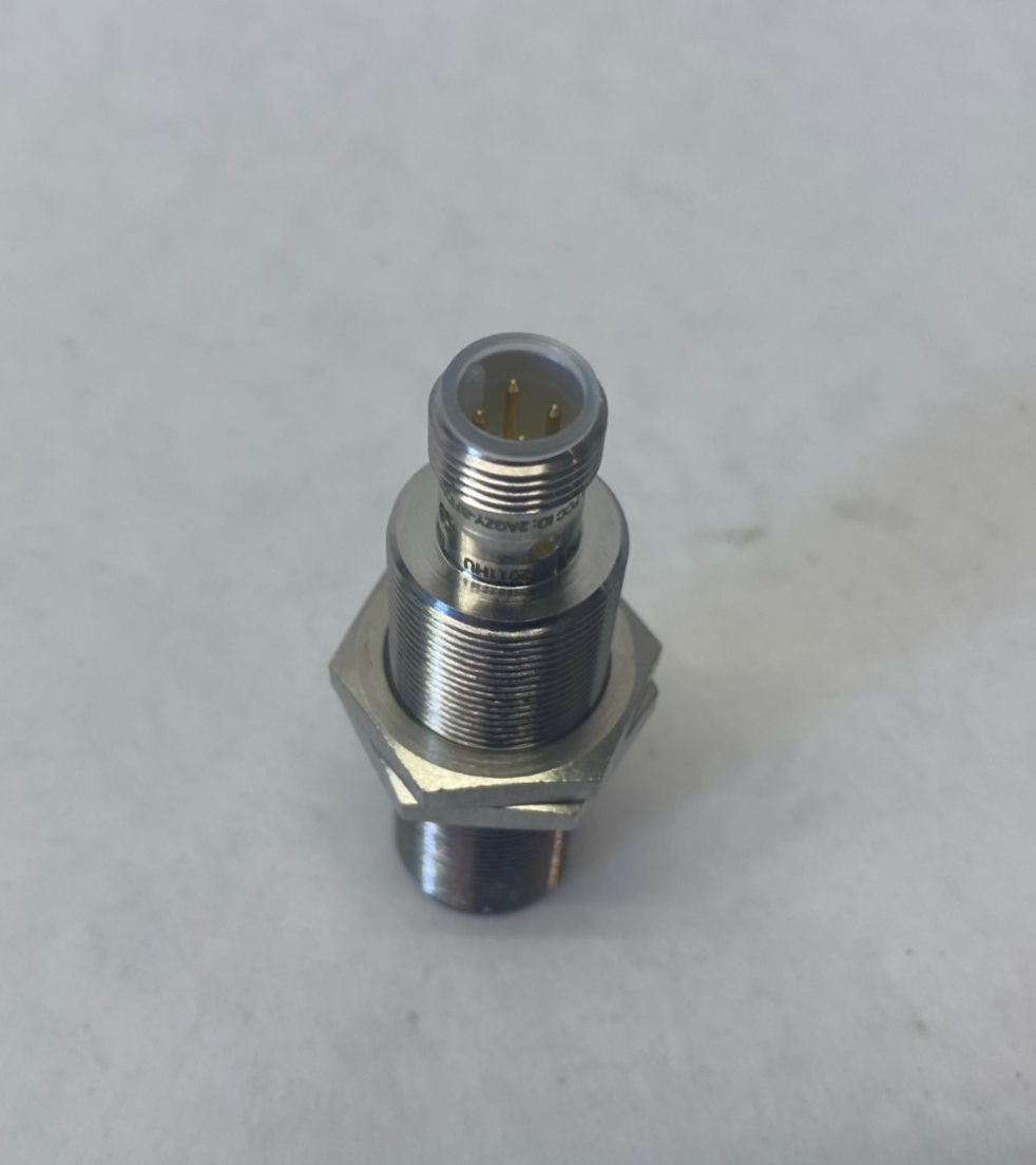 Balluff BIS015R Metric IO-Link HF Reader 13.56MHz BIS M-404-045-401-07-S4 - Maverick Industrial Sales