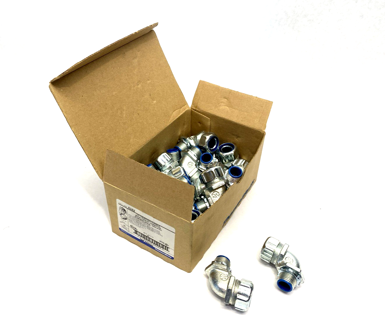 Thomas & Betts 5352 1/2" 90 Deg. Liquid Tight Conduit Fitting 1/2" NPT LOT OF 21 - Maverick Industrial Sales