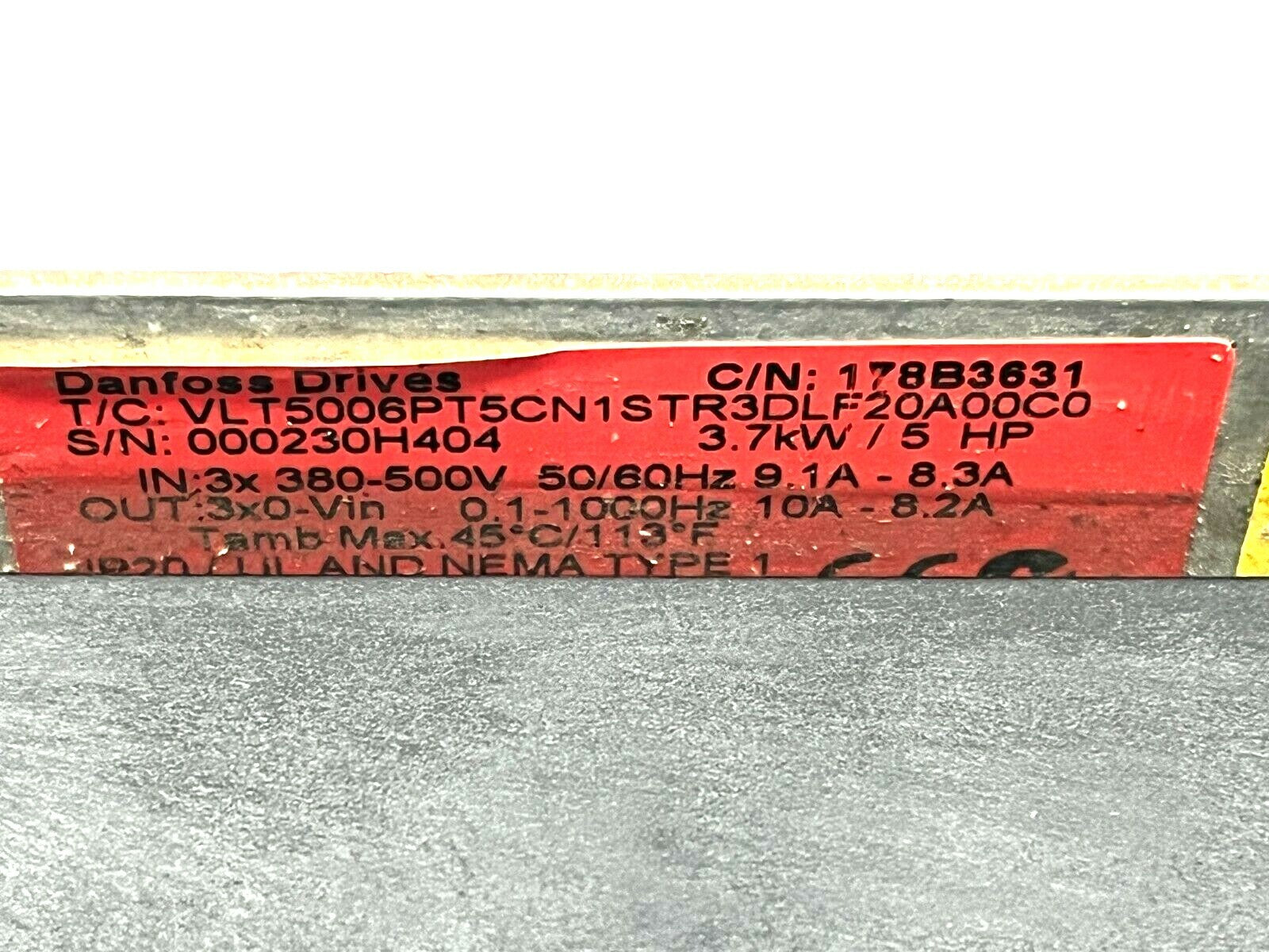 VLT5006PT5CN1STR3DLF20A00C0 | Danfoss VLT 5006 Variable Speed Drive 5HP NO COVER - Used - Maverick Industrial Sales