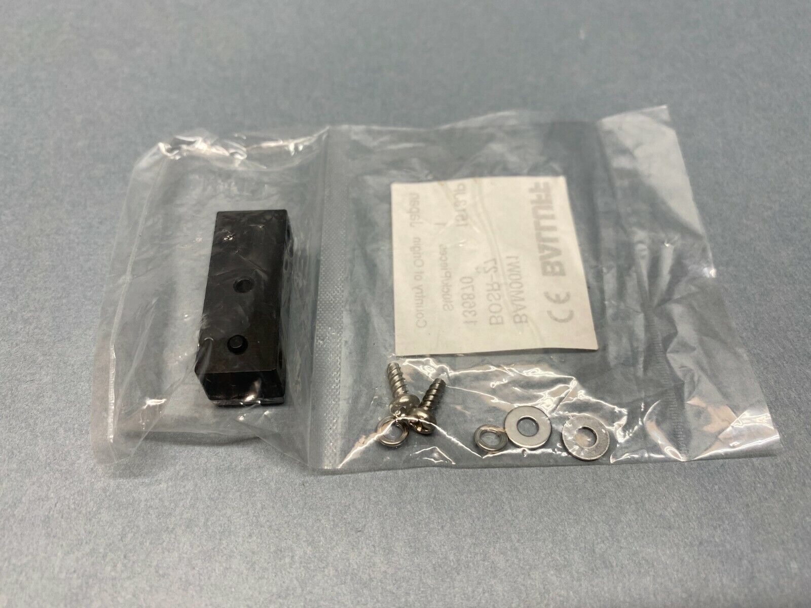 Balluff BAM00W1 Fiber Optic Reflector BOSR-27 - Maverick Industrial Sales