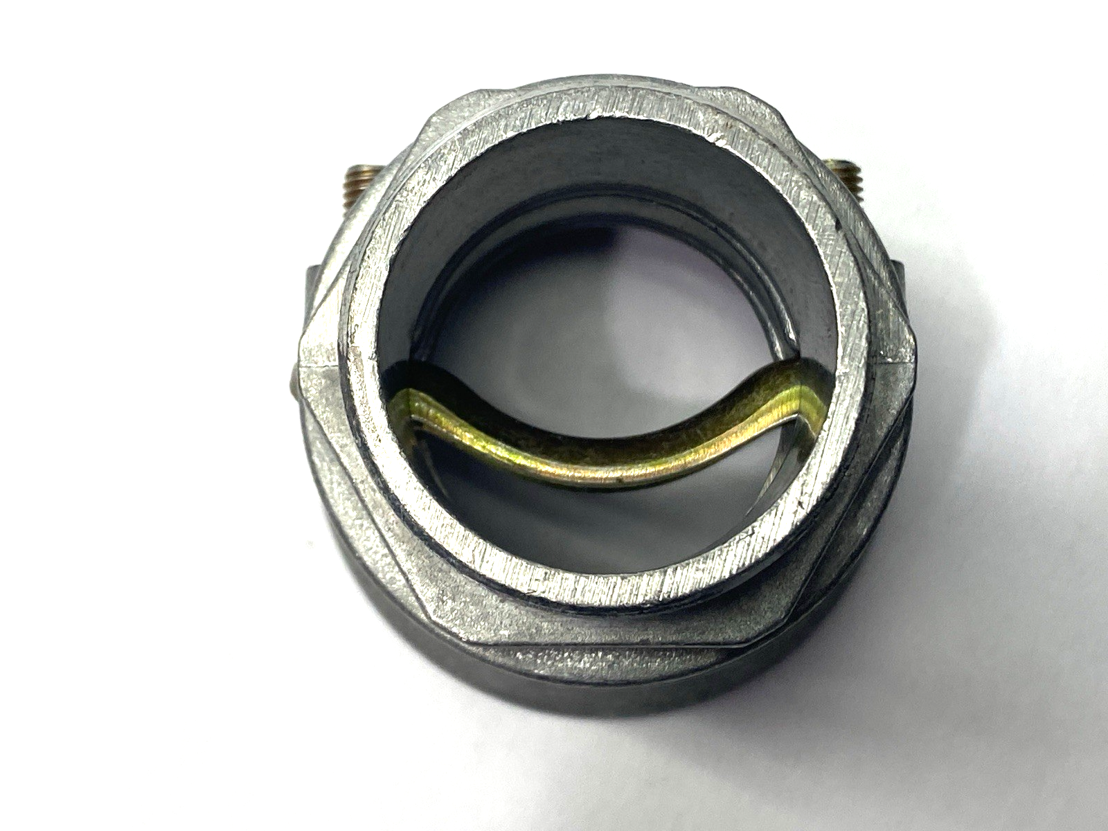 Bellmouth Cable Gland Clamp 1-3/16" Cable Opening LOT OF 2 - Maverick Industrial Sales