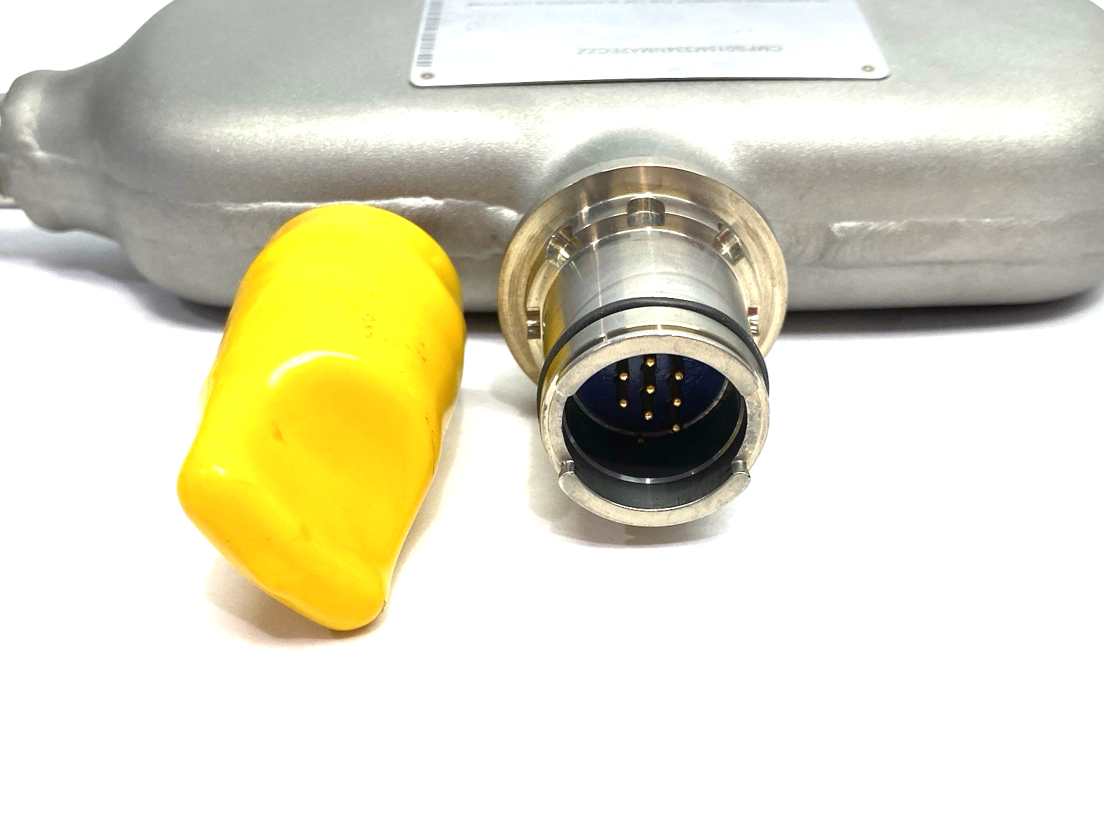 CMFS015M334NMA2ECZZ | Emerson Micro Motion ELITE Coriolis Meter, Mass Flow Sensor - New – Open box - Maverick Industrial Sales