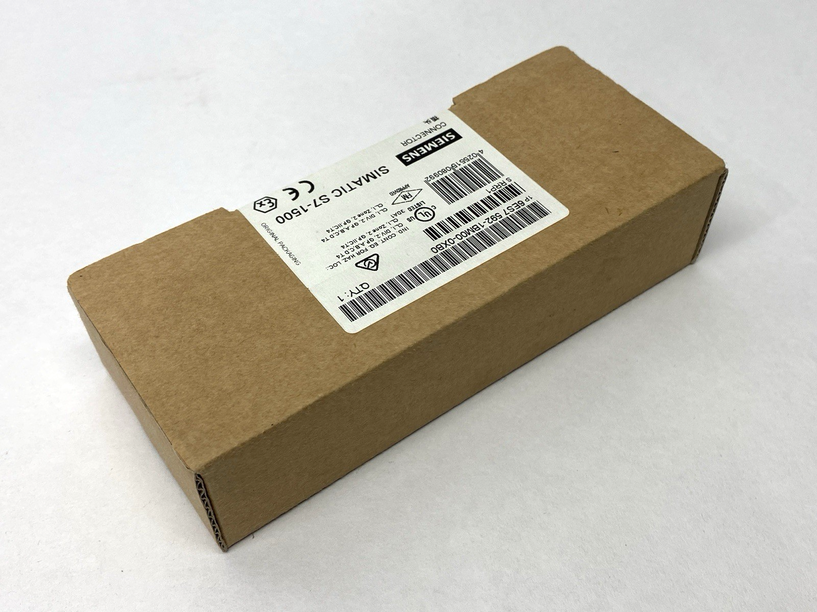 Siemens 6ES7592-1BM00-0XB0 SIMATIC S7-1500 Front Connector Push-In 40-Pole - Maverick Industrial Sales