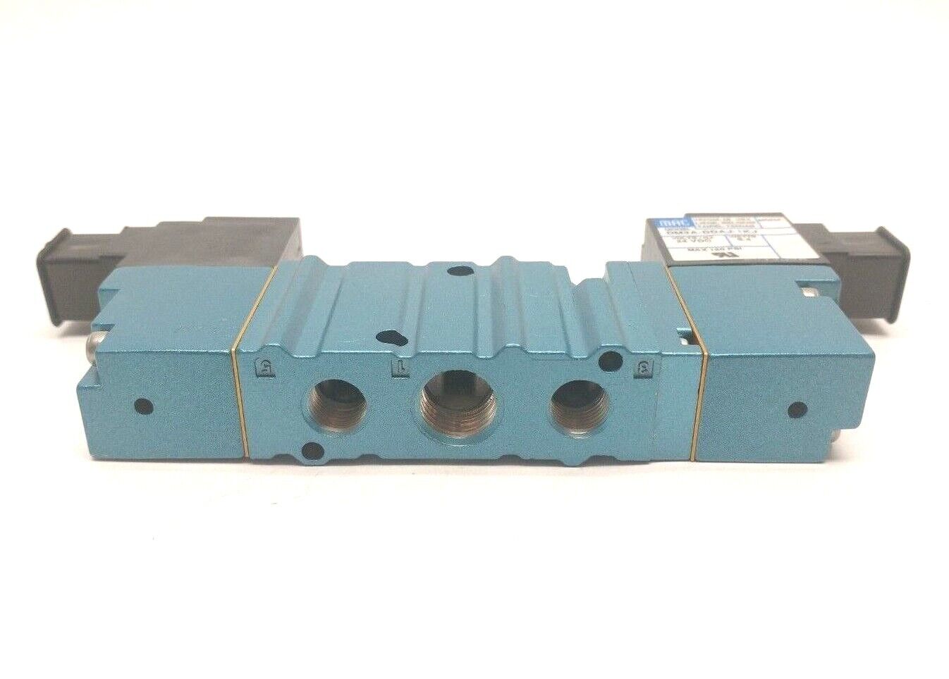MAC Valves 461A-BOA-DM-DDAJ-1KJ Double Solenoid 3-Pos Pilot Valve 24VDC 1/4"NPTF - Maverick Industrial Sales