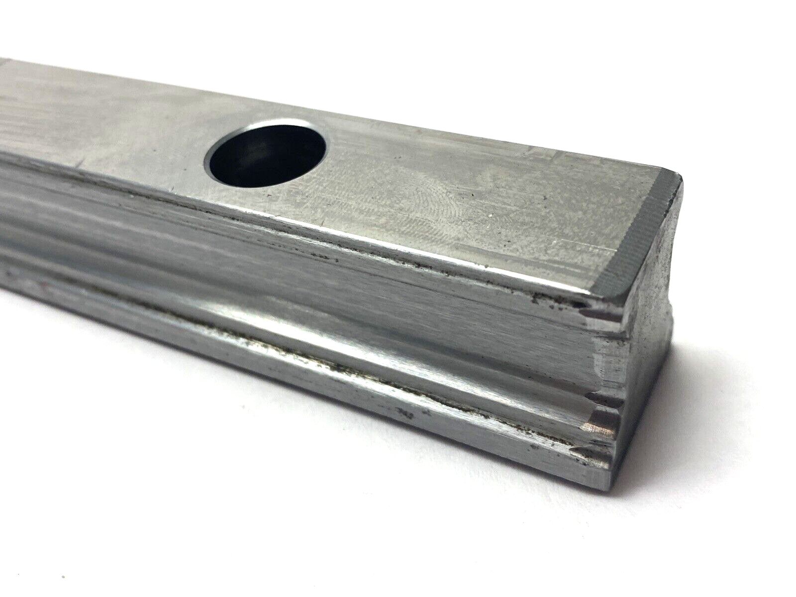 Standard Linear Guide Rail 30mm Wide 29mm Height 890mm Overall Length - Maverick Industrial Sales