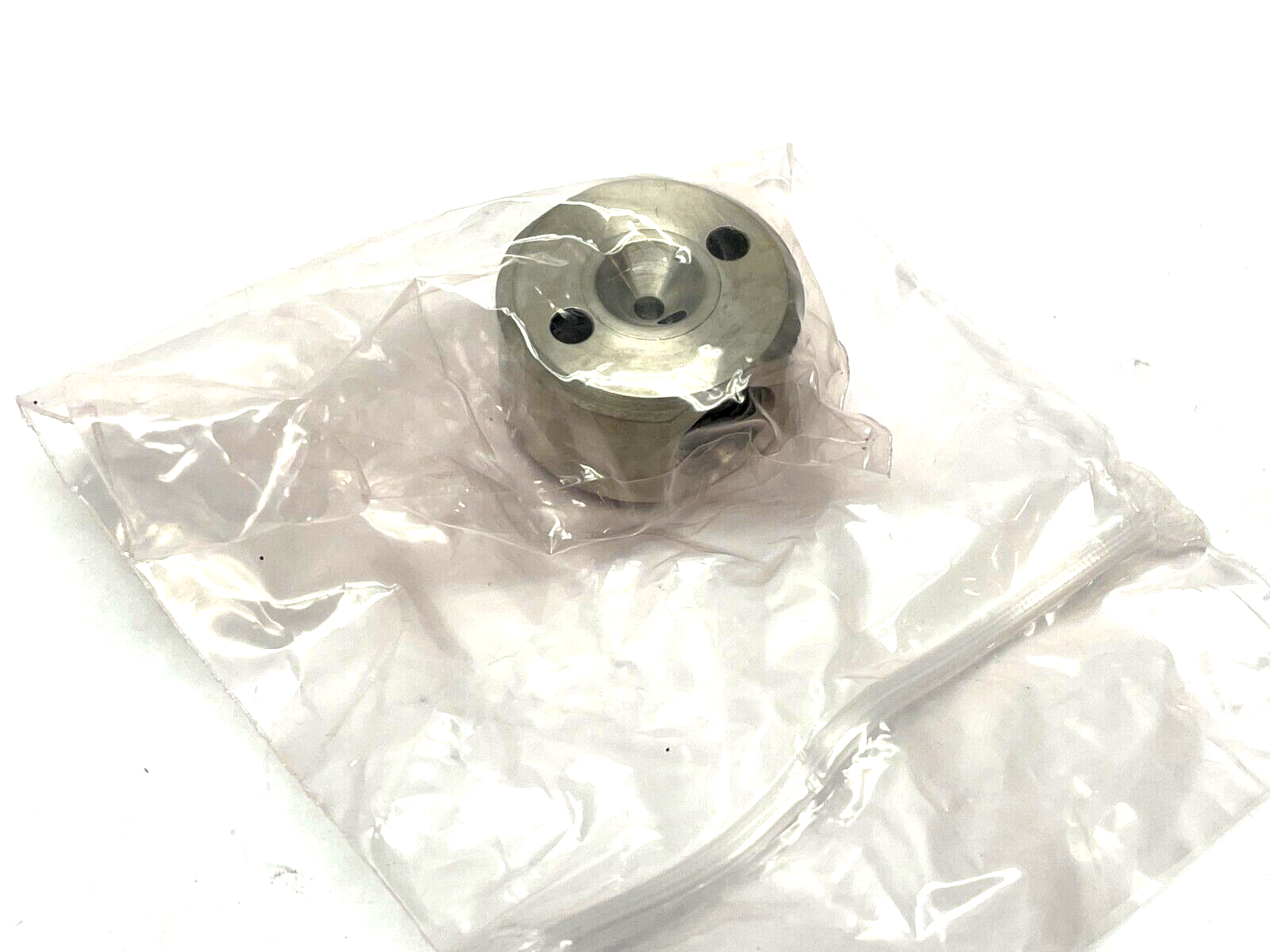 Nordson EFD 7521D-SS Valve Head 7021350 - Maverick Industrial Sales