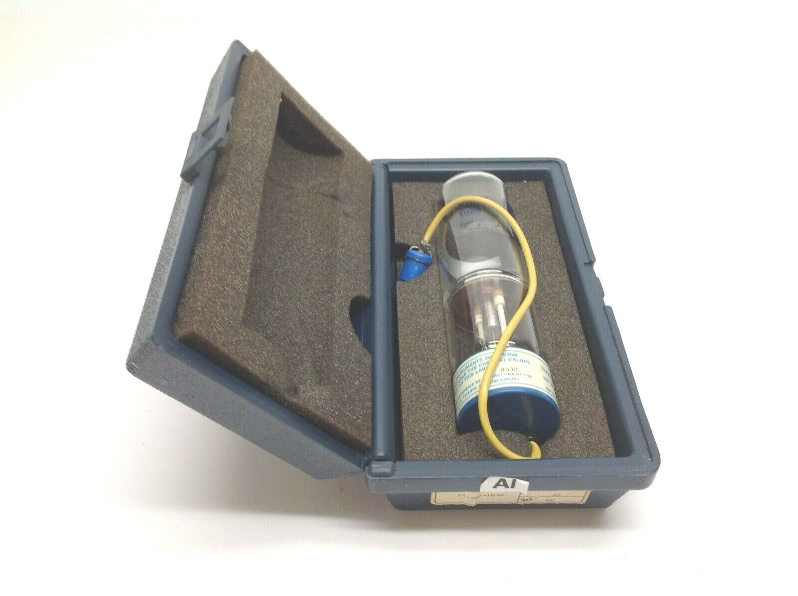 Fisher 14-386-104P AL Aluminum Element Ne Neon Gas Hollow Cathode Bulb - Maverick Industrial Sales