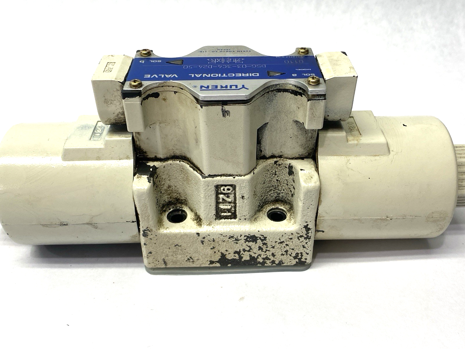DSG-03-3C4-D24-50 | Yuken Hydraulic Directional Control Valve 31.5MPa SHELFWARE - New – Open box - Maverick Industrial Sales