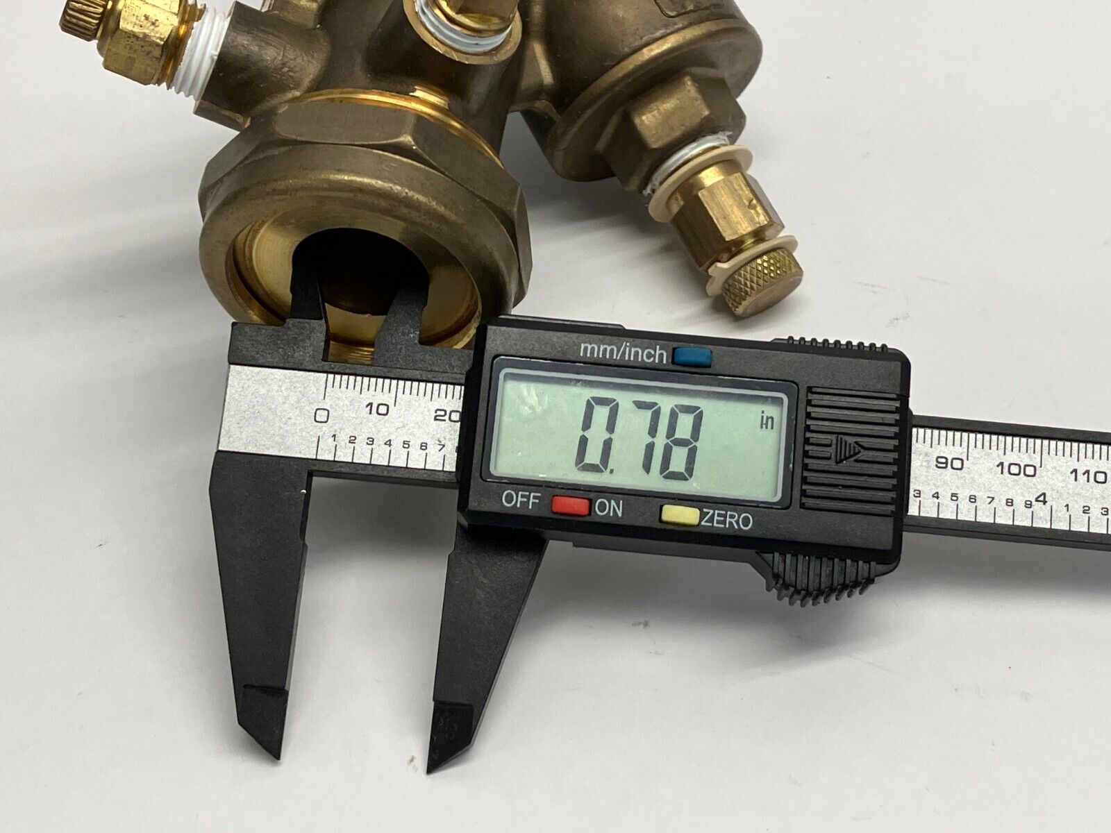 Griswold Controls 3AR123MM2 Isolator Y Valve 1.3CV 3.00 - Maverick Industrial Sales