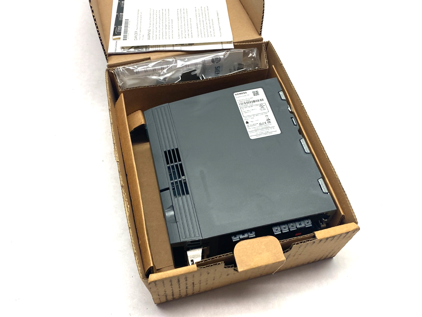 Siemens 6SL3210-1KE13-2AF2 SINAMICS G120C PN Frequency Converter - Maverick Industrial Sales