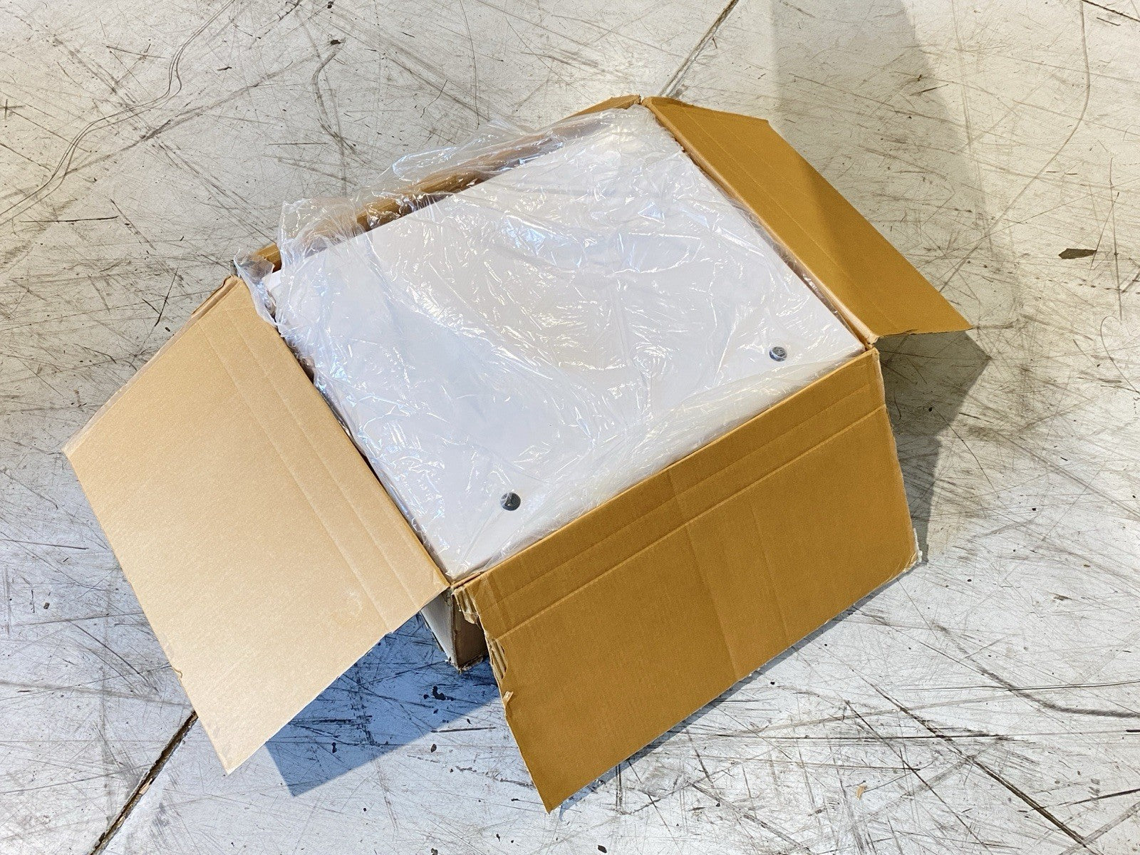 SCE-30EL2412LP | Saginaw Control & Engineering Wall Mount Enclosure 30"x24"x12" - New – Open box - Maverick Industrial Sales