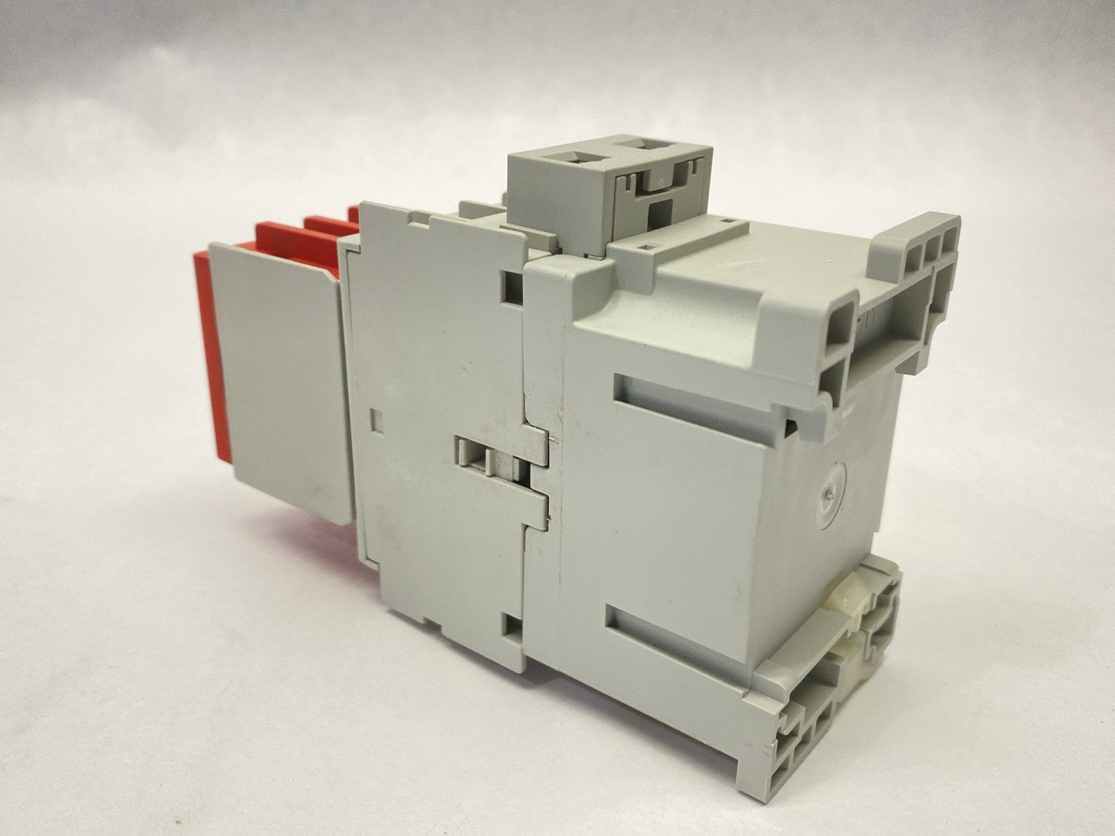 700S-CFB620EJC | Allen Bradley Ser A Safety Control Relay 10A 600VAV 24VDC Coil - New – Open box - Maverick Industrial Sales
