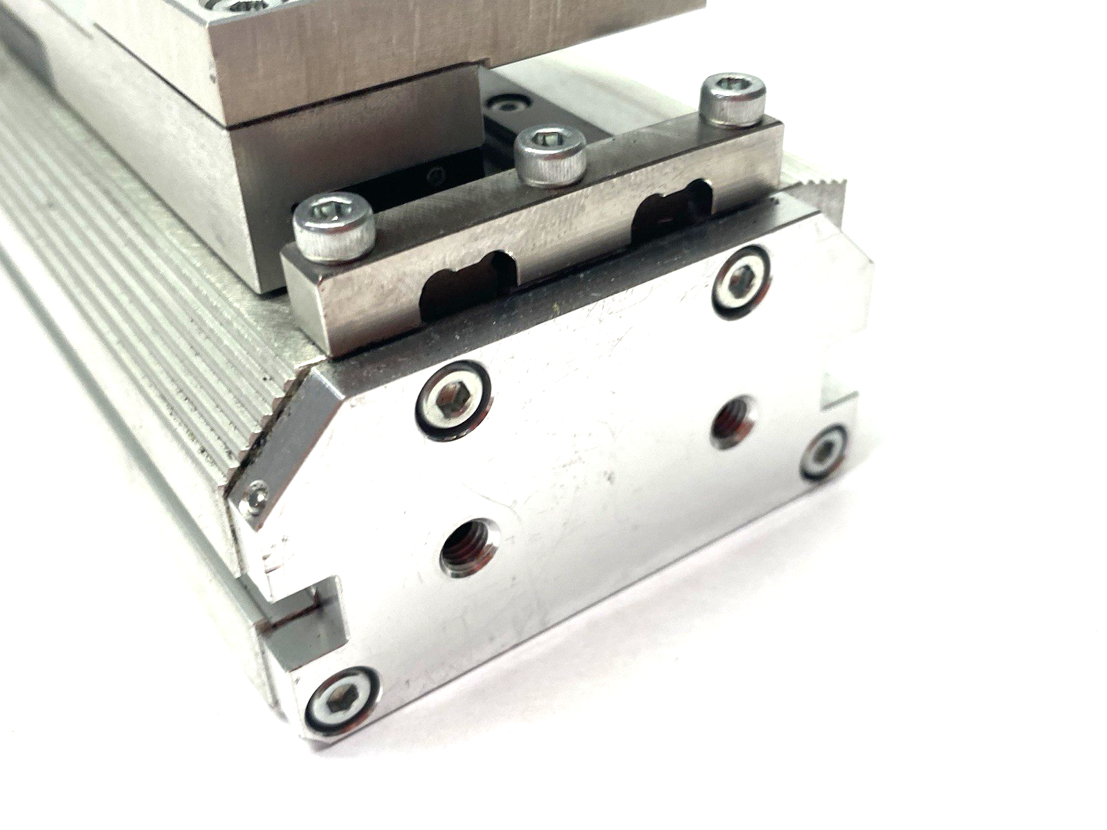 HLC-20CS-L1 | CKD Thin Long-Stroke Parallel Hand Gripper Unit, Low-Profile - Used - Maverick Industrial Sales