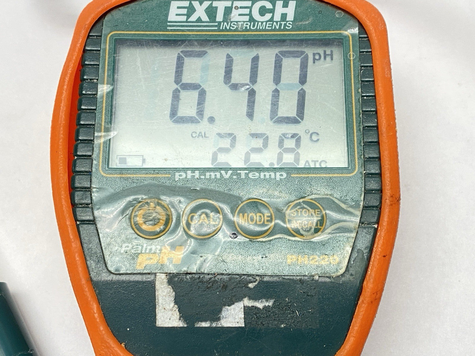 PH220 | Extech Waterproof Palm PH Meter With Probe - Used - Maverick Industrial Sales