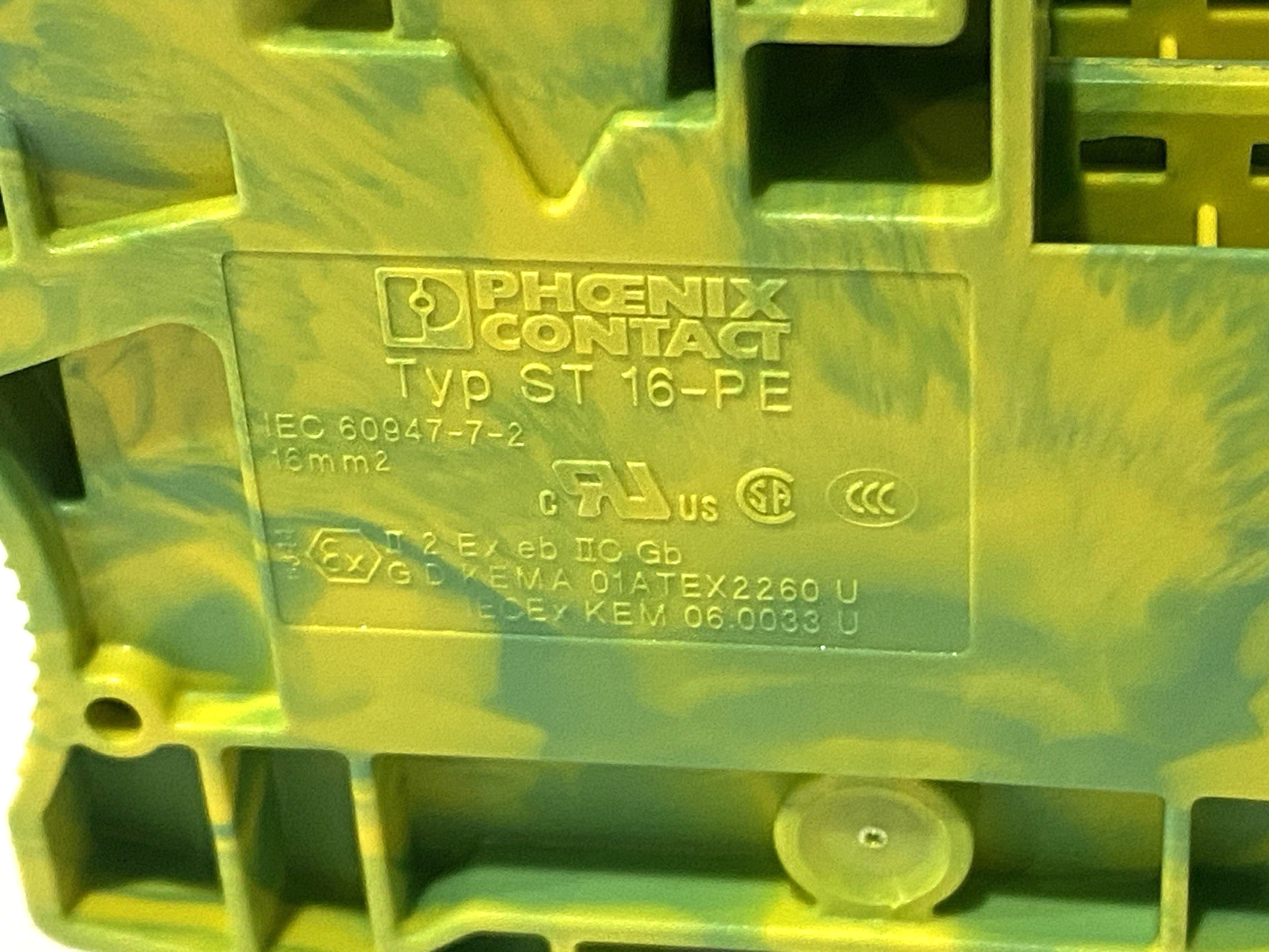 ST 16-PE | Phoenix Contact Protective Conductor Terminal Block 3036165 LOT OF 3 - Used - Maverick Industrial Sales