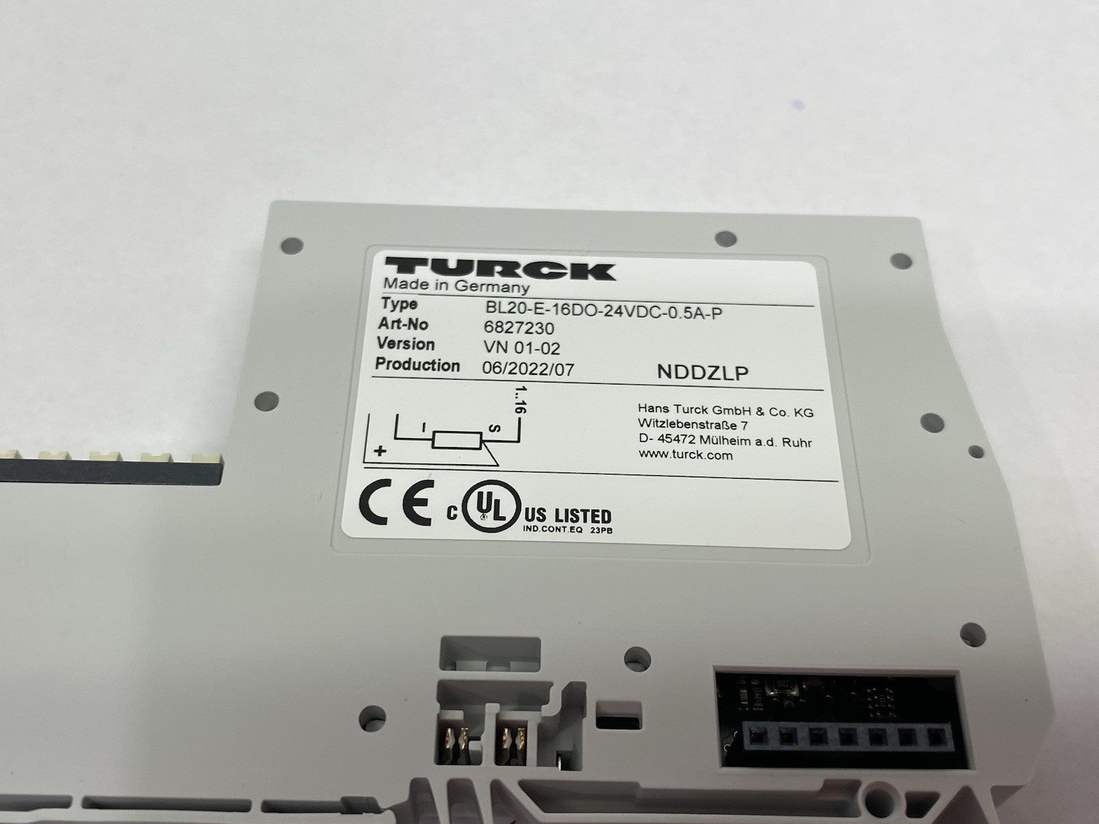 BL20-E-16DO-24VDC-0.5A-P | Turck Economy Module 16 Digital Outputs, PNP, 6827230 - New Other - Maverick Industrial Sales