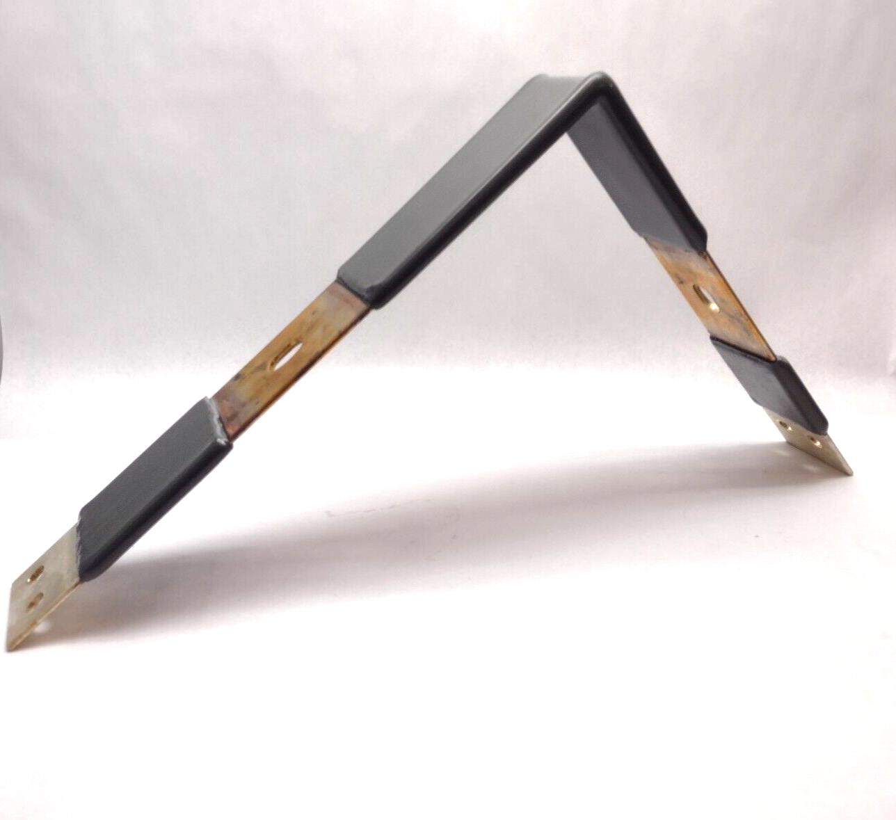 Powel 41417PBDF10575 Conductor Bar 90 Vert 0.25 X 4.00 Cracked Insulator - Maverick Industrial Sales