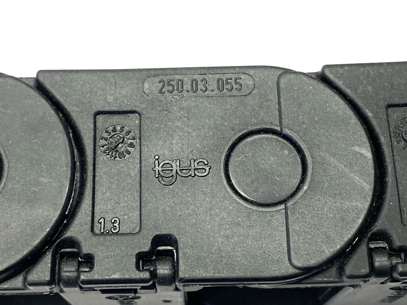 Igus 250-03-055-0 E-Chain Assembly 7' Overall Length - Maverick Industrial Sales