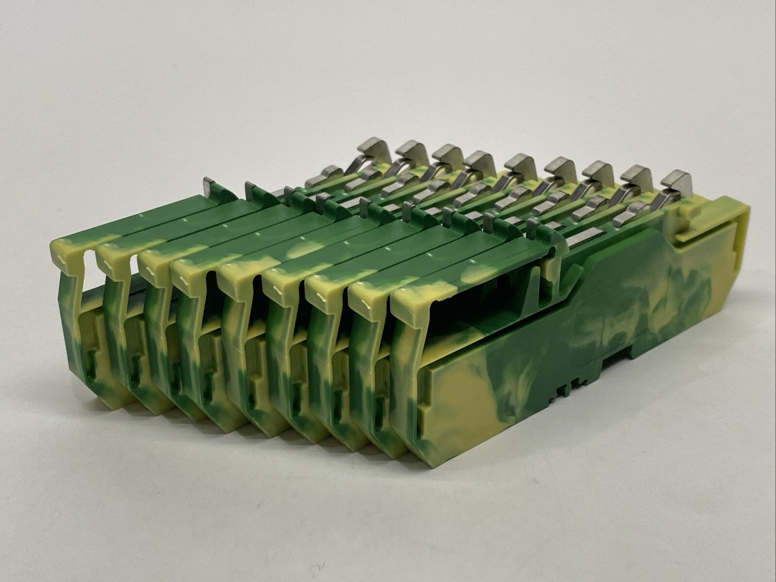 Wago 281-657 Ground Terminal Block Green/Yellow 4-Conductor LOT OF 9 - Maverick Industrial Sales