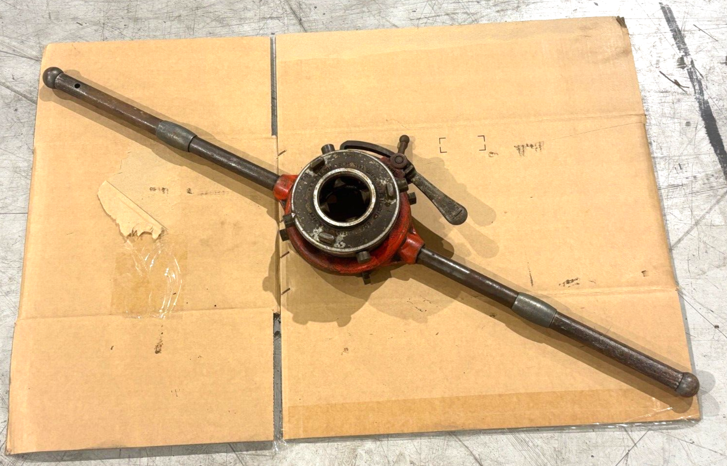 Ridgid 504 Adjustable Manual Pipe Threader with Double Handles - Maverick Industrial Sales