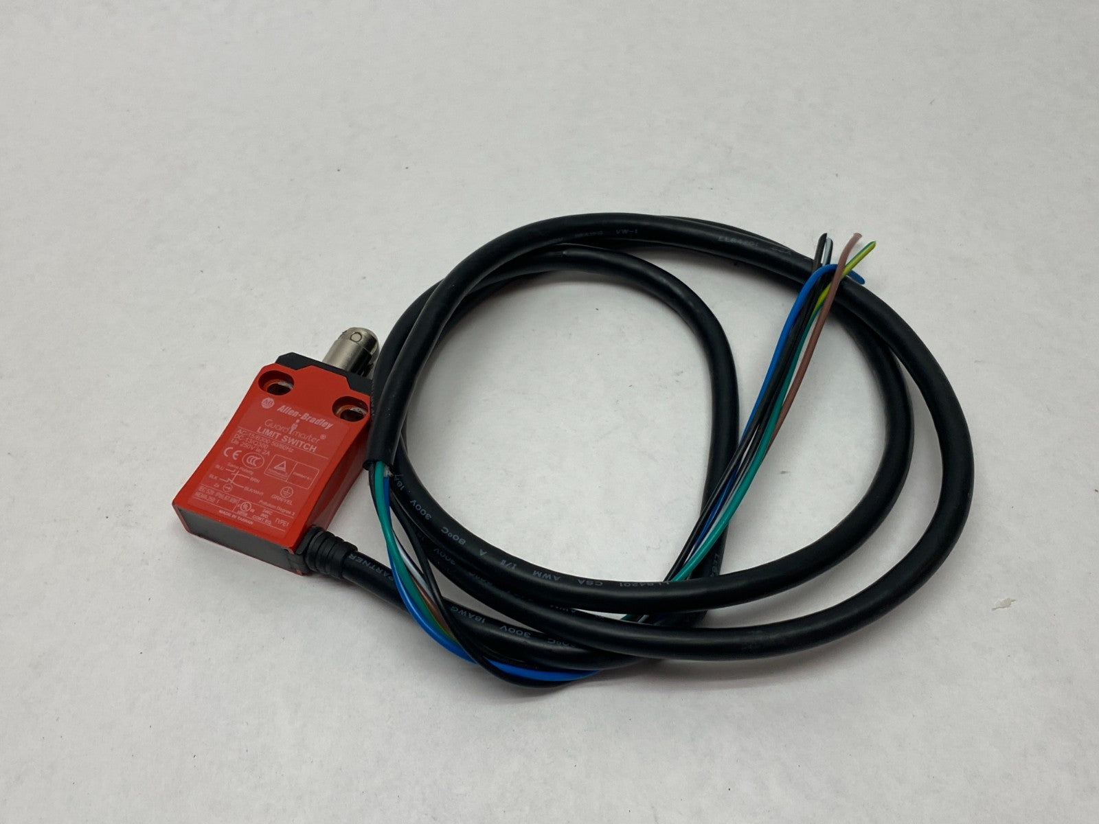 440P-ARPS11CS | Allen Bradley Ser. A Guardmaster Safety Limit Switch, Snap Acting - Used - Maverick Industrial Sales