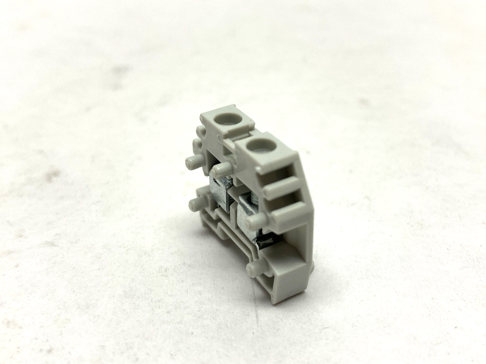 Cooper Bussmann P20S-GY-01 Panel Mount Terminal Block LOT OF 60 - Maverick Industrial Sales