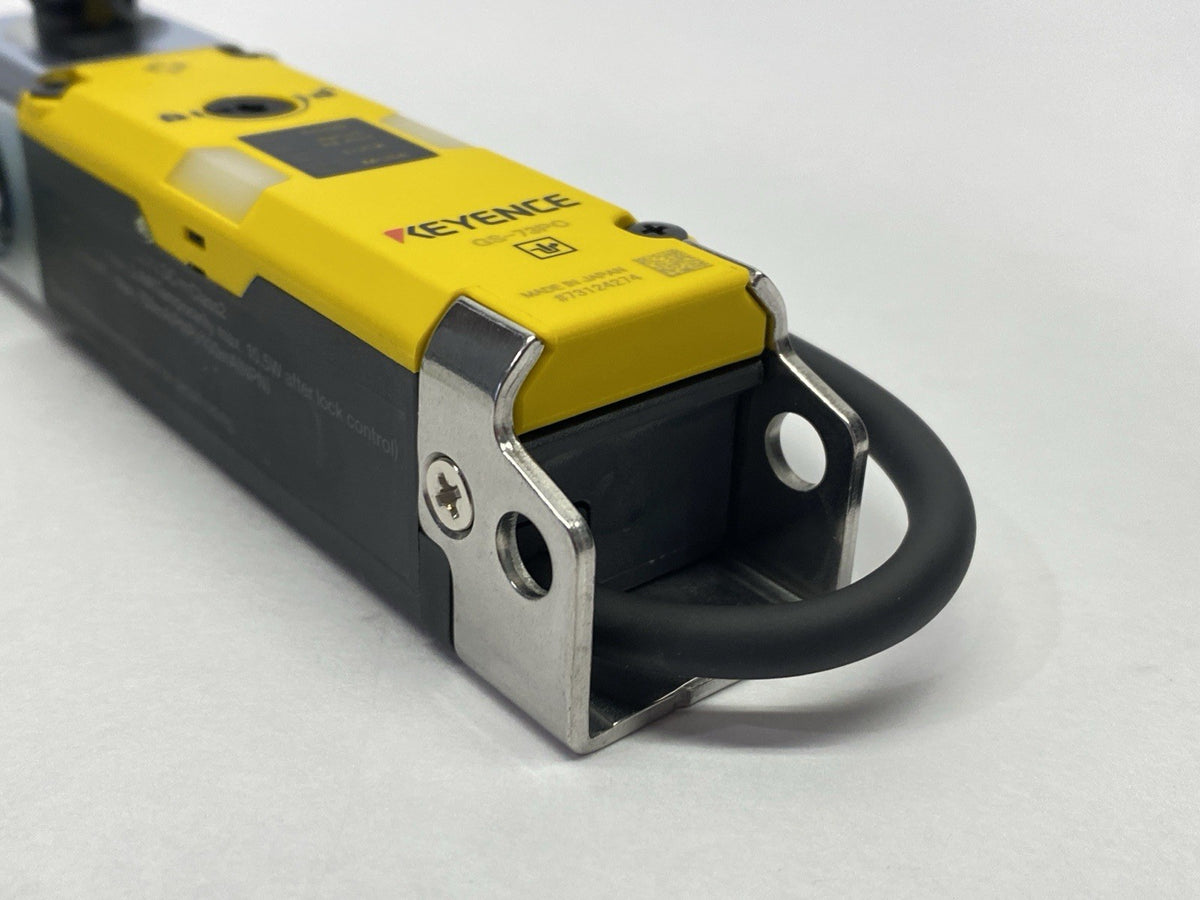 Keyence GS-73PC Power-to-Lock Safety Interlock Device PNP M12 Connector Type - Maverick Industrial Sales